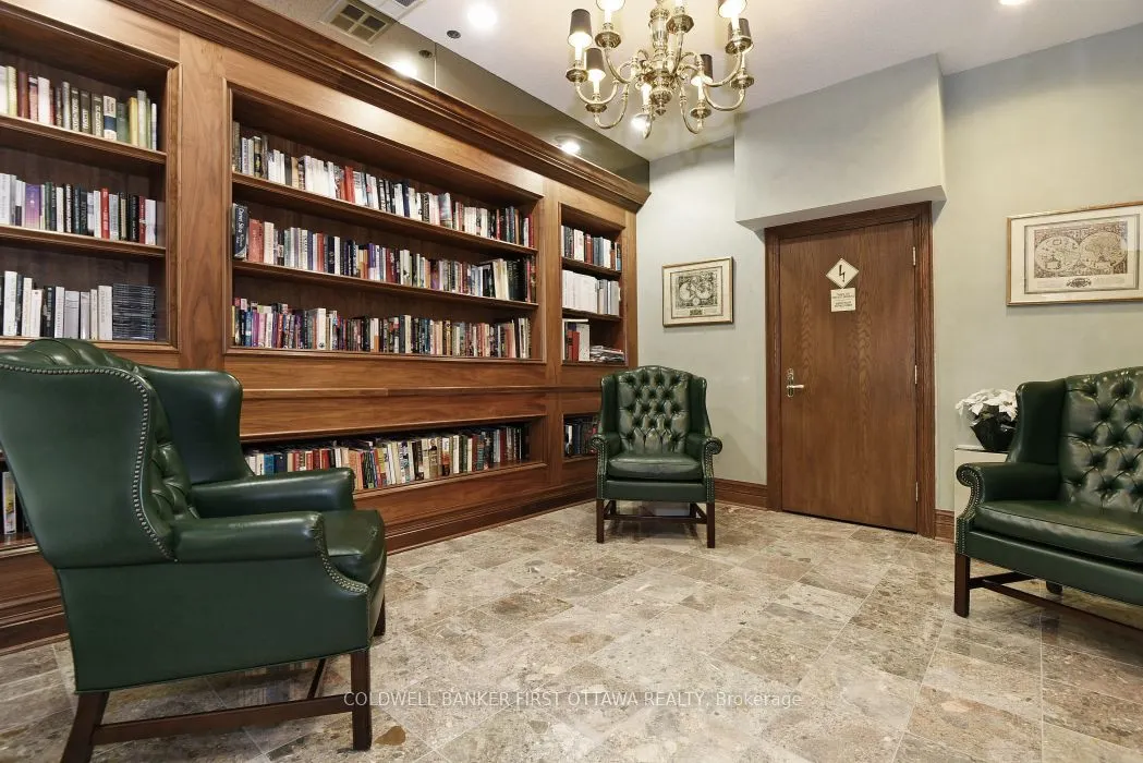 1480 Riverside Drive
