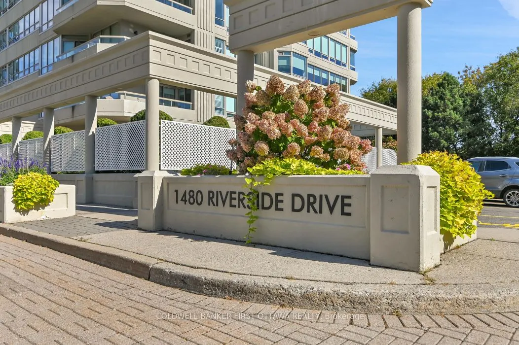 1480 Riverside Drive