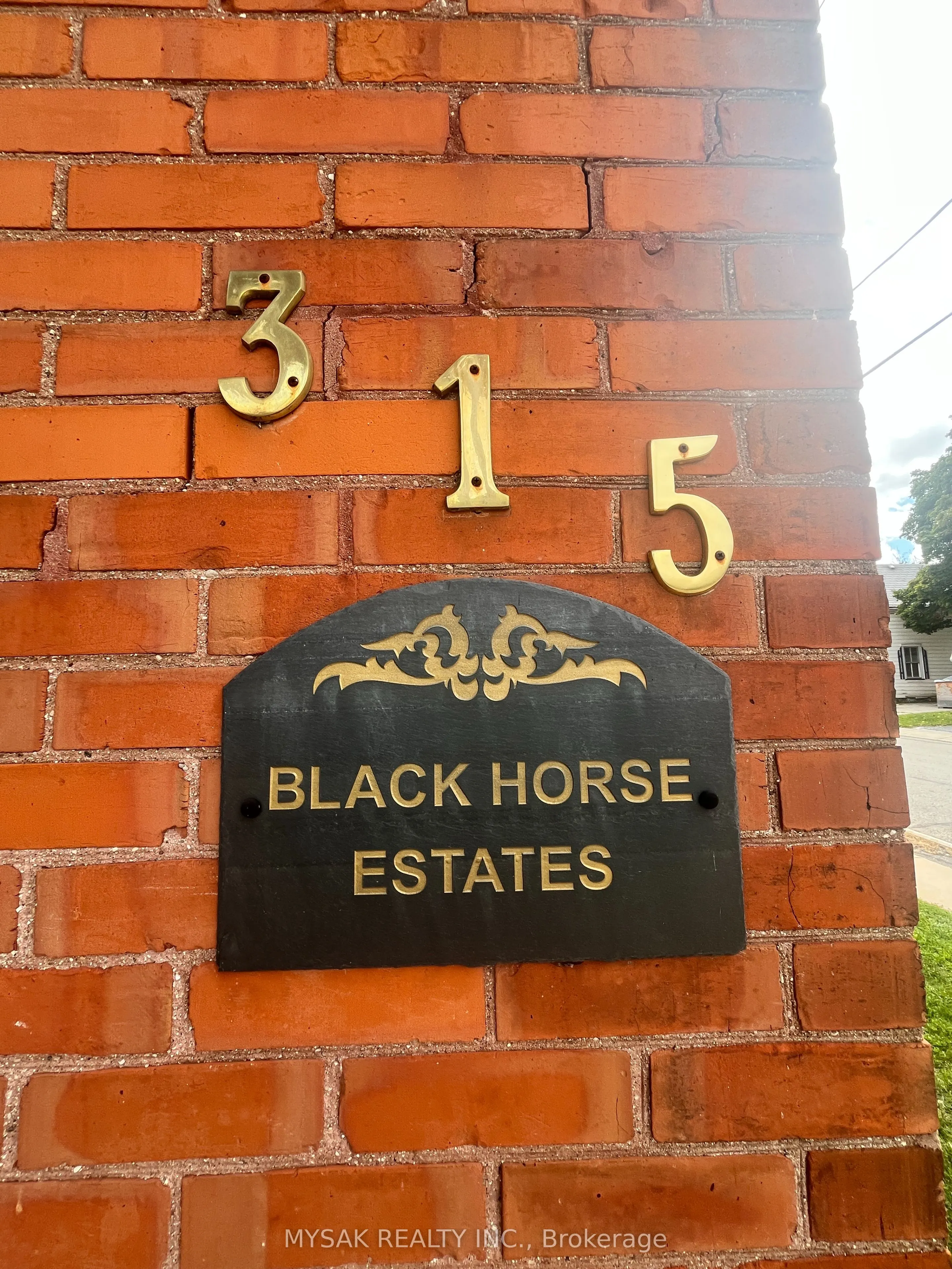 315 Centre Street