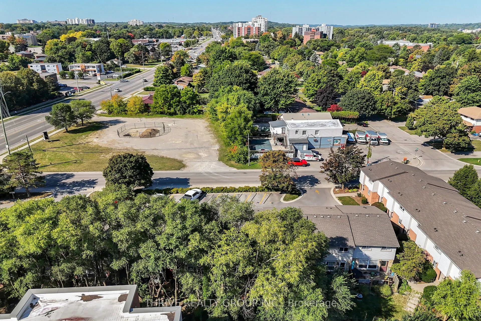 215 Commissioners Road W, #10