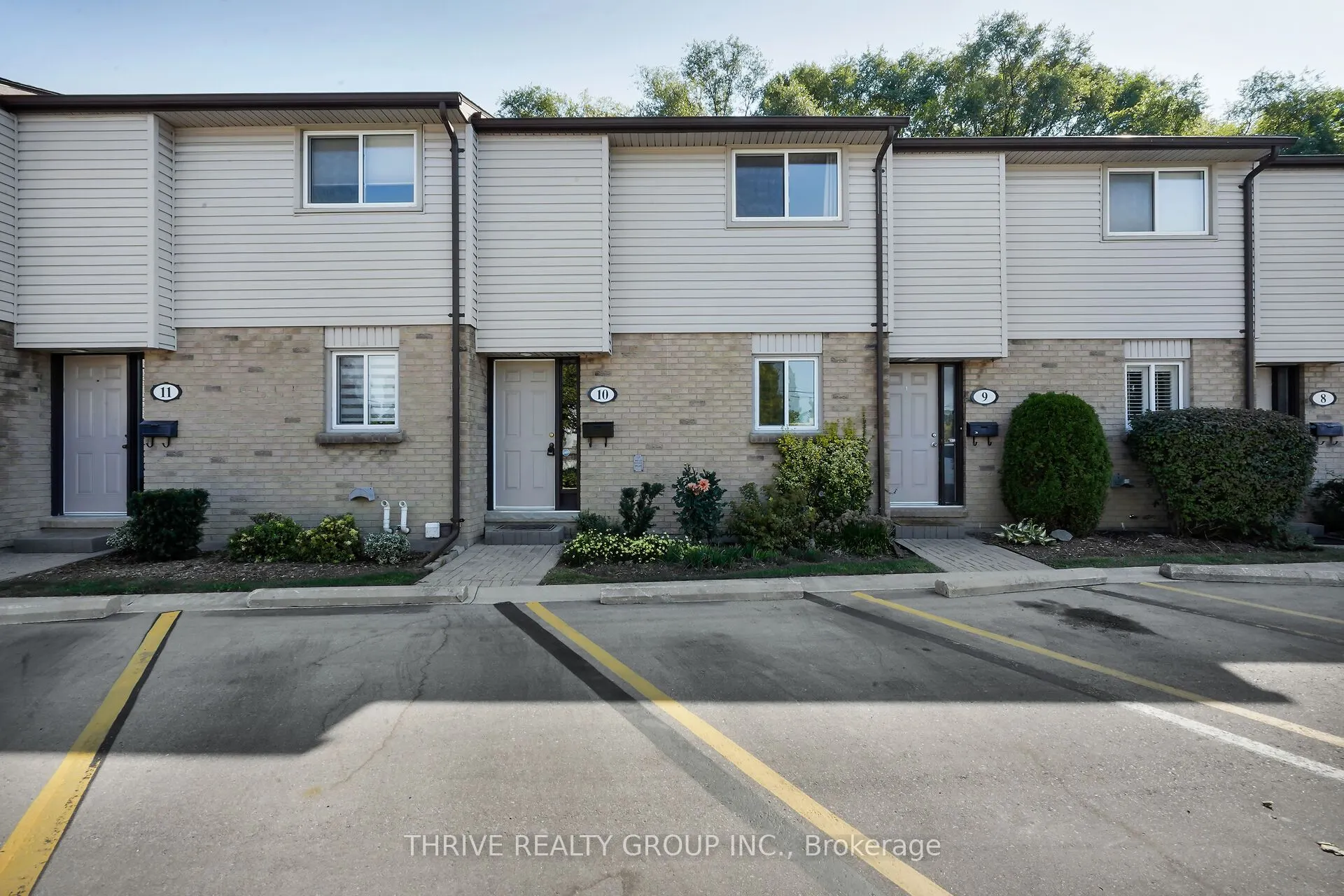 215 Commissioners Road W, #10