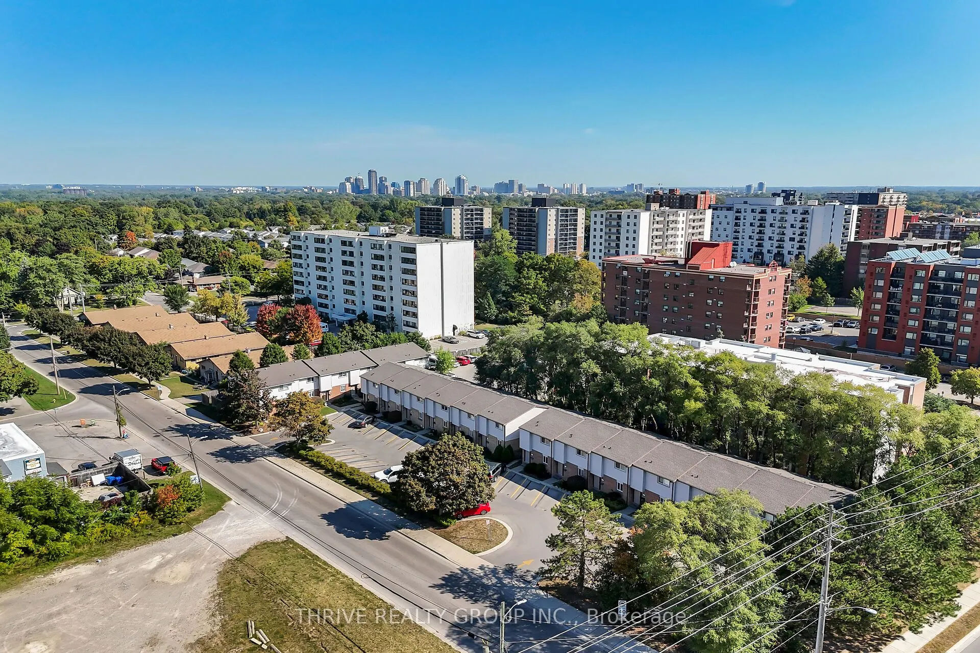 215 Commissioners Road W, #10