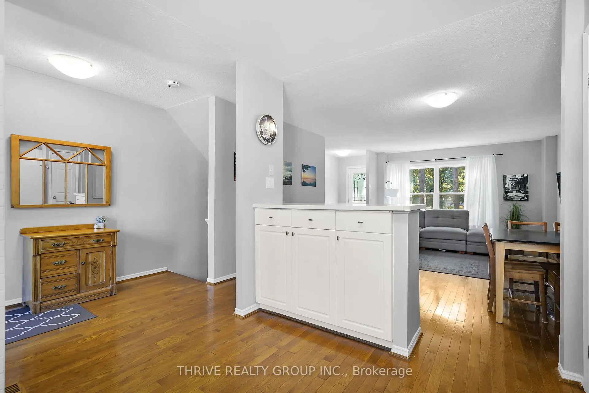215 Commissioners Road W, #10