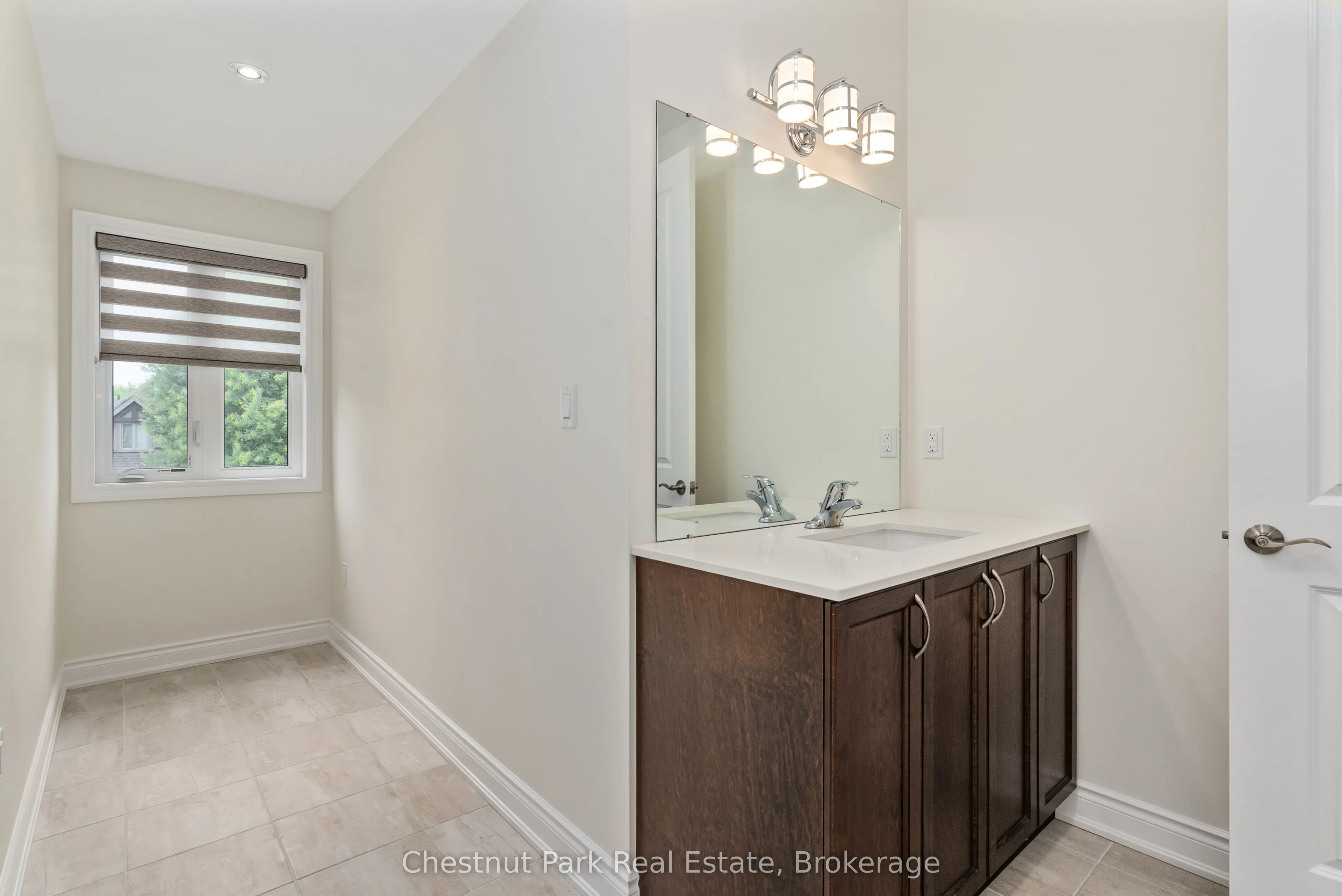 3 Baypoint Court