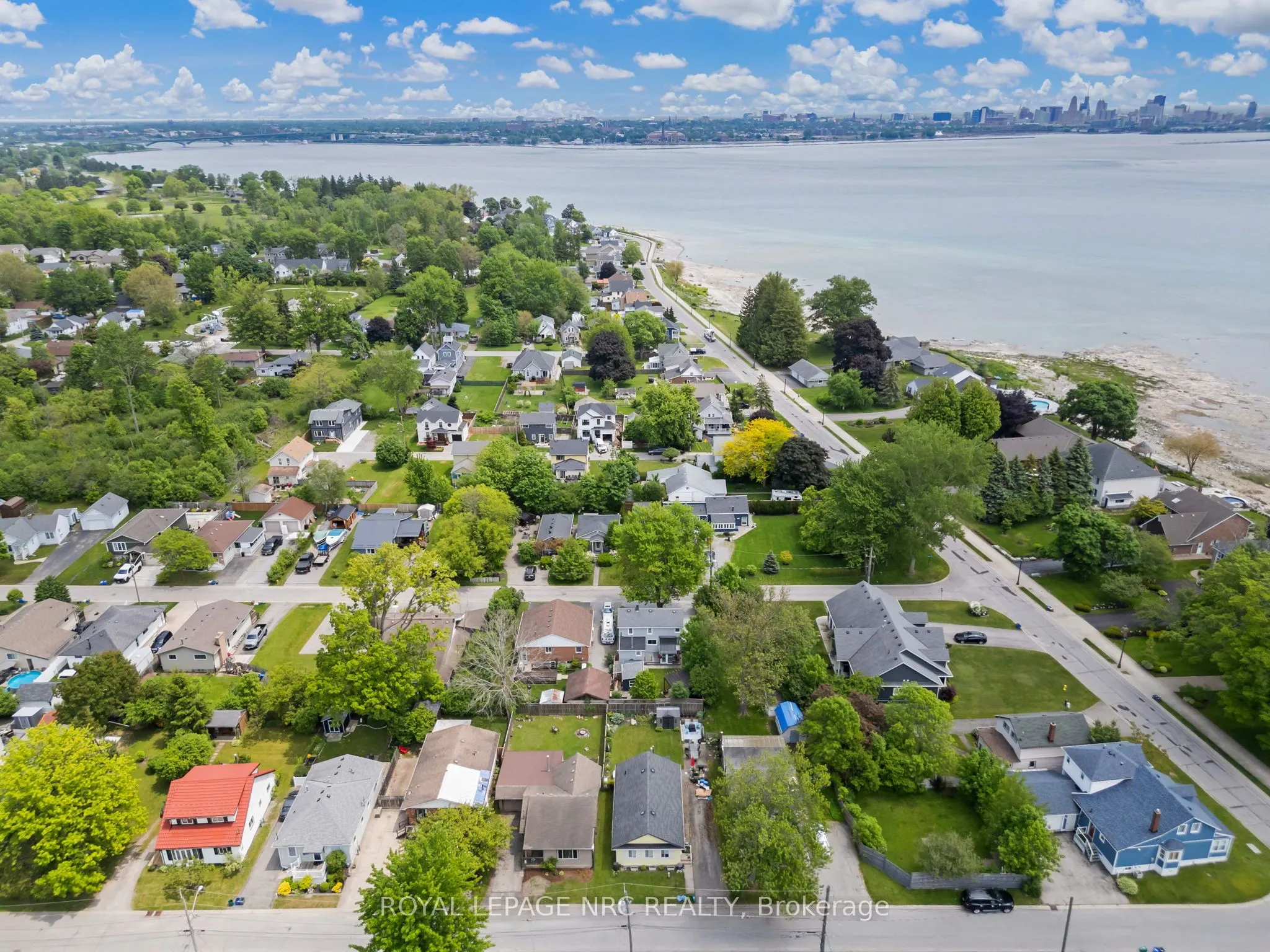 17 Windsor Avenue