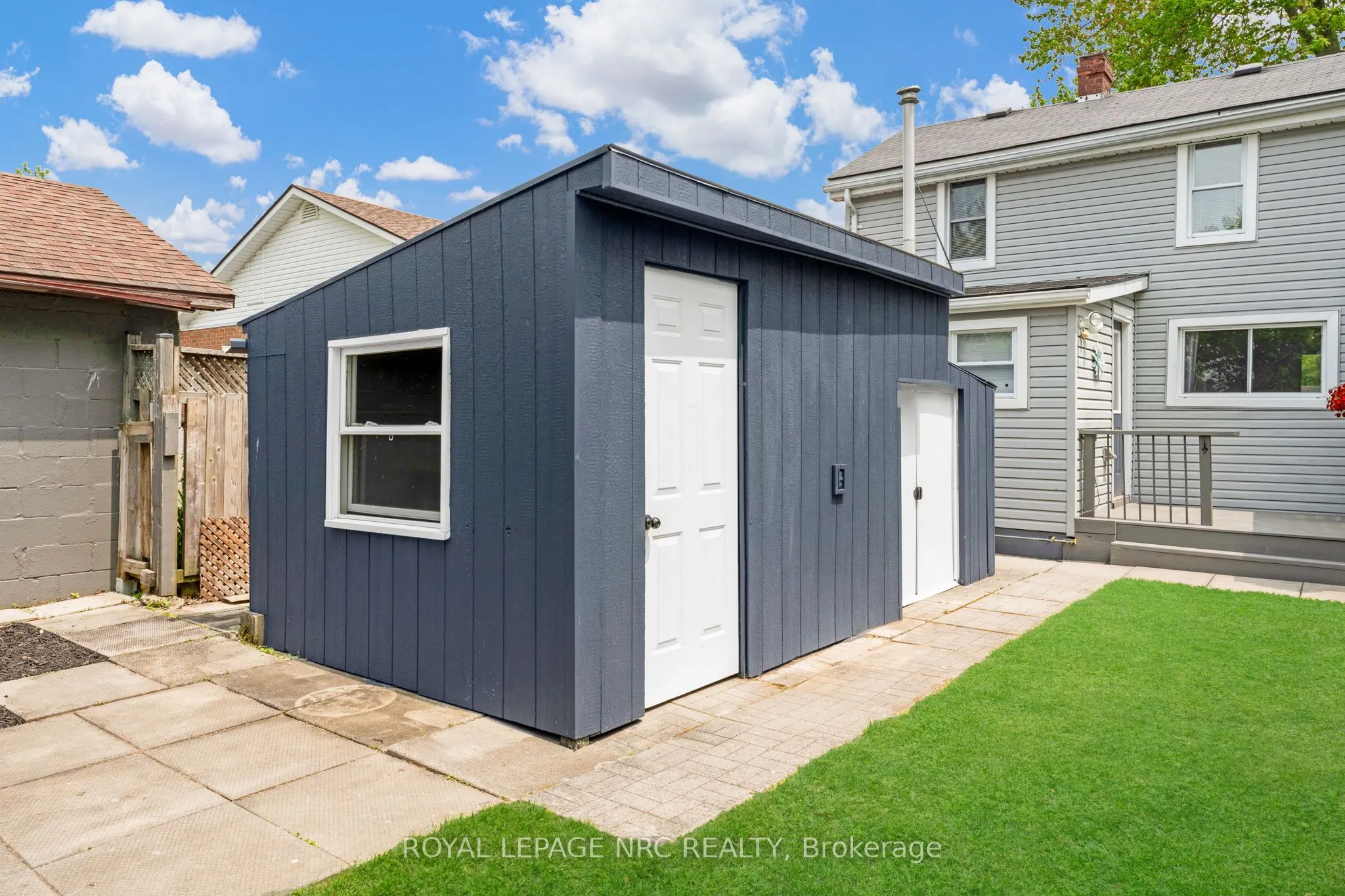 17 Windsor Avenue