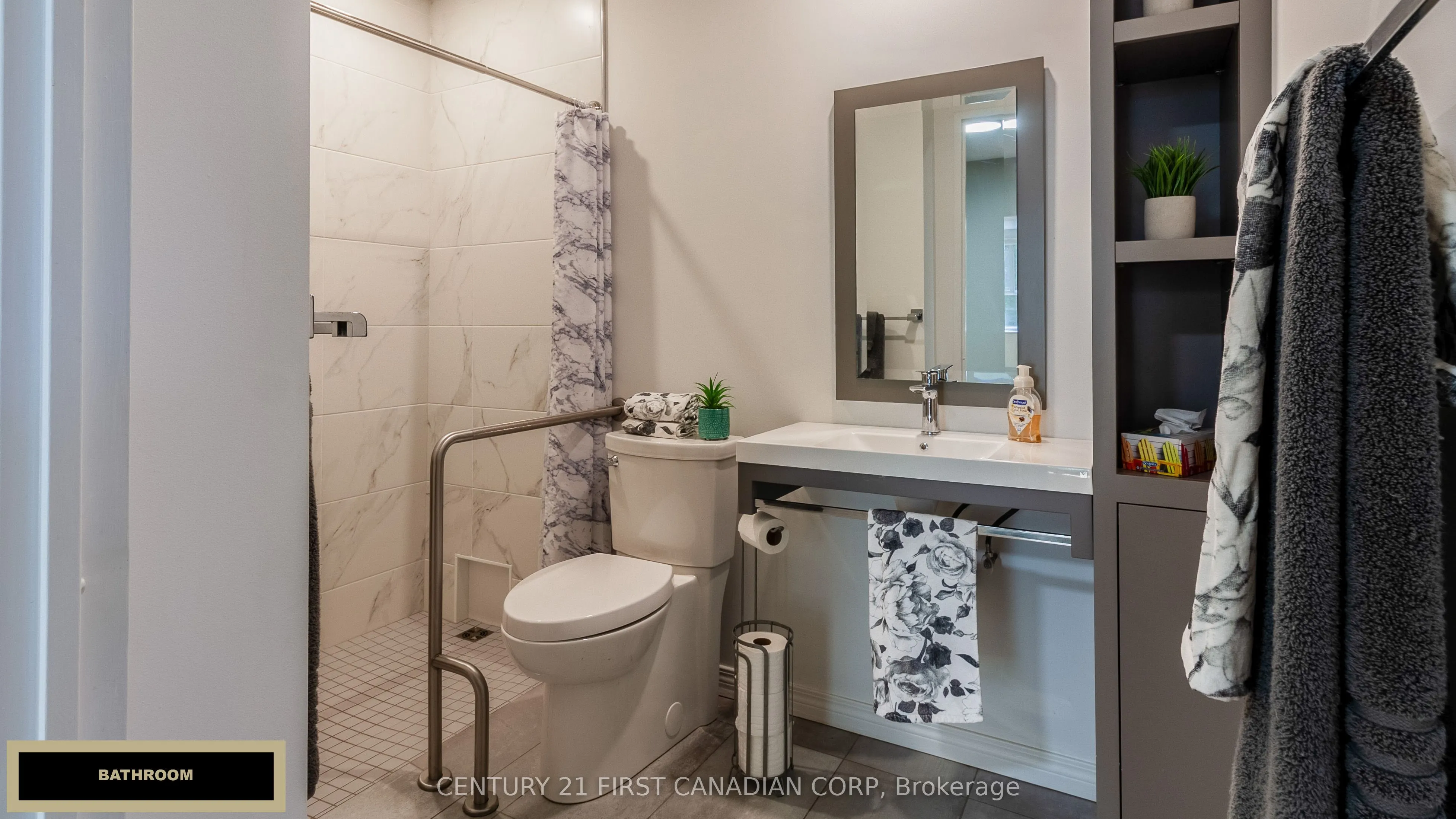 1180 Commissioners Road W, #210