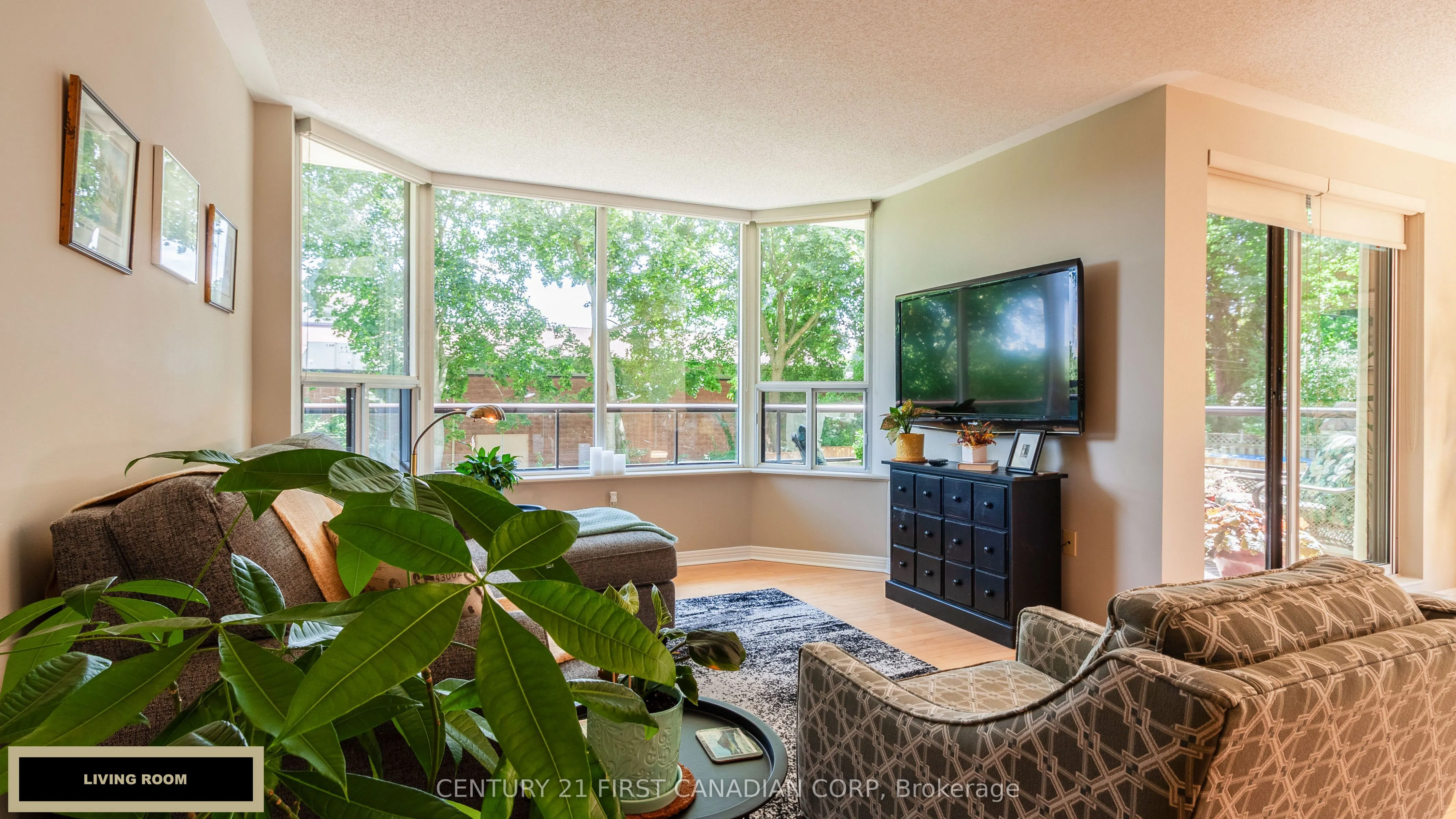 1180 Commissioners Road W, #210
