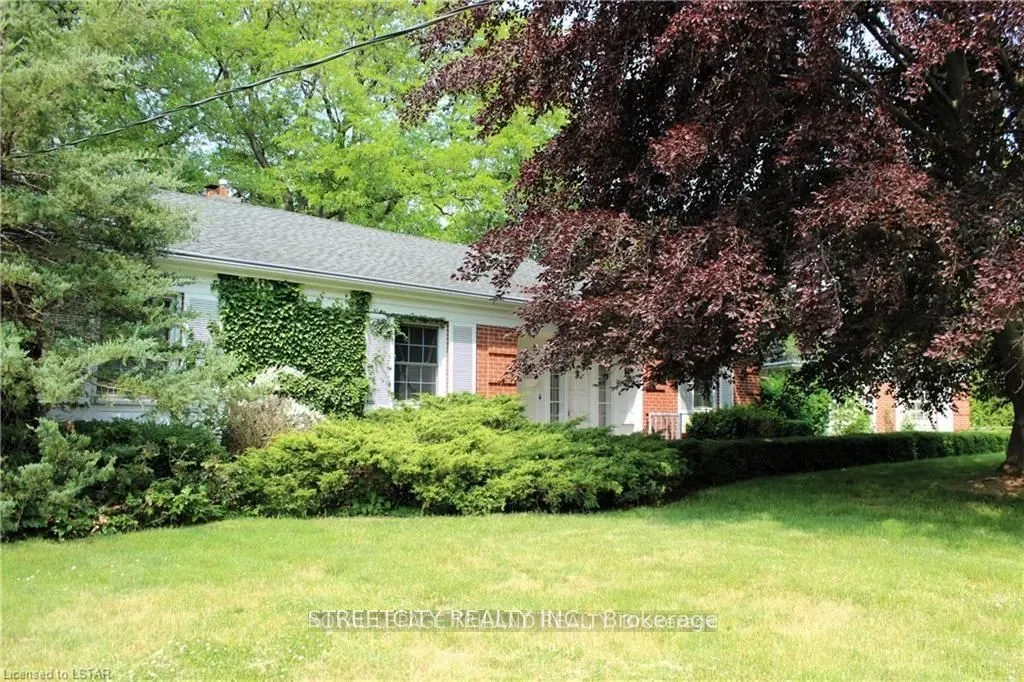 1517 Gloucester Road