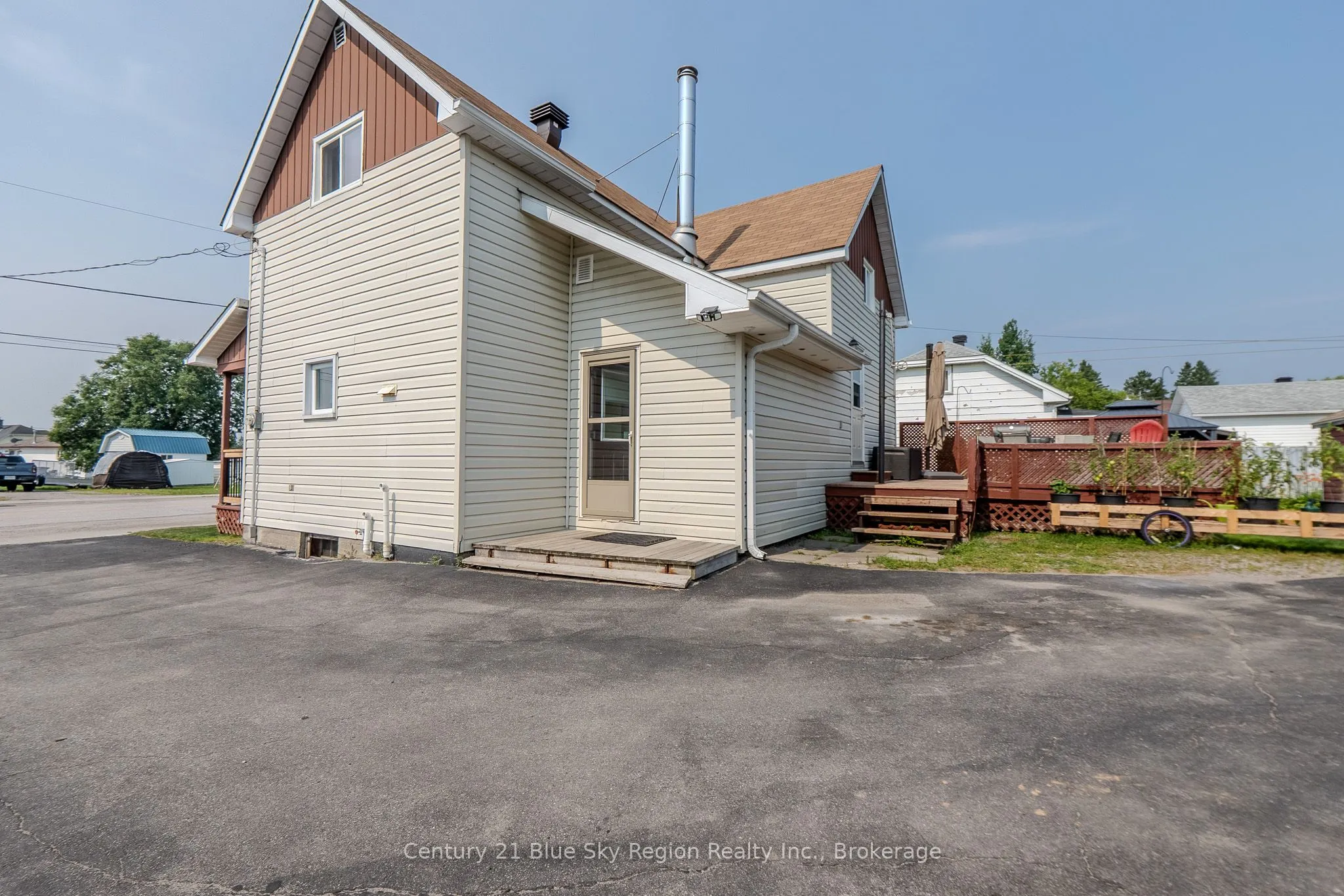59 Principale Street W