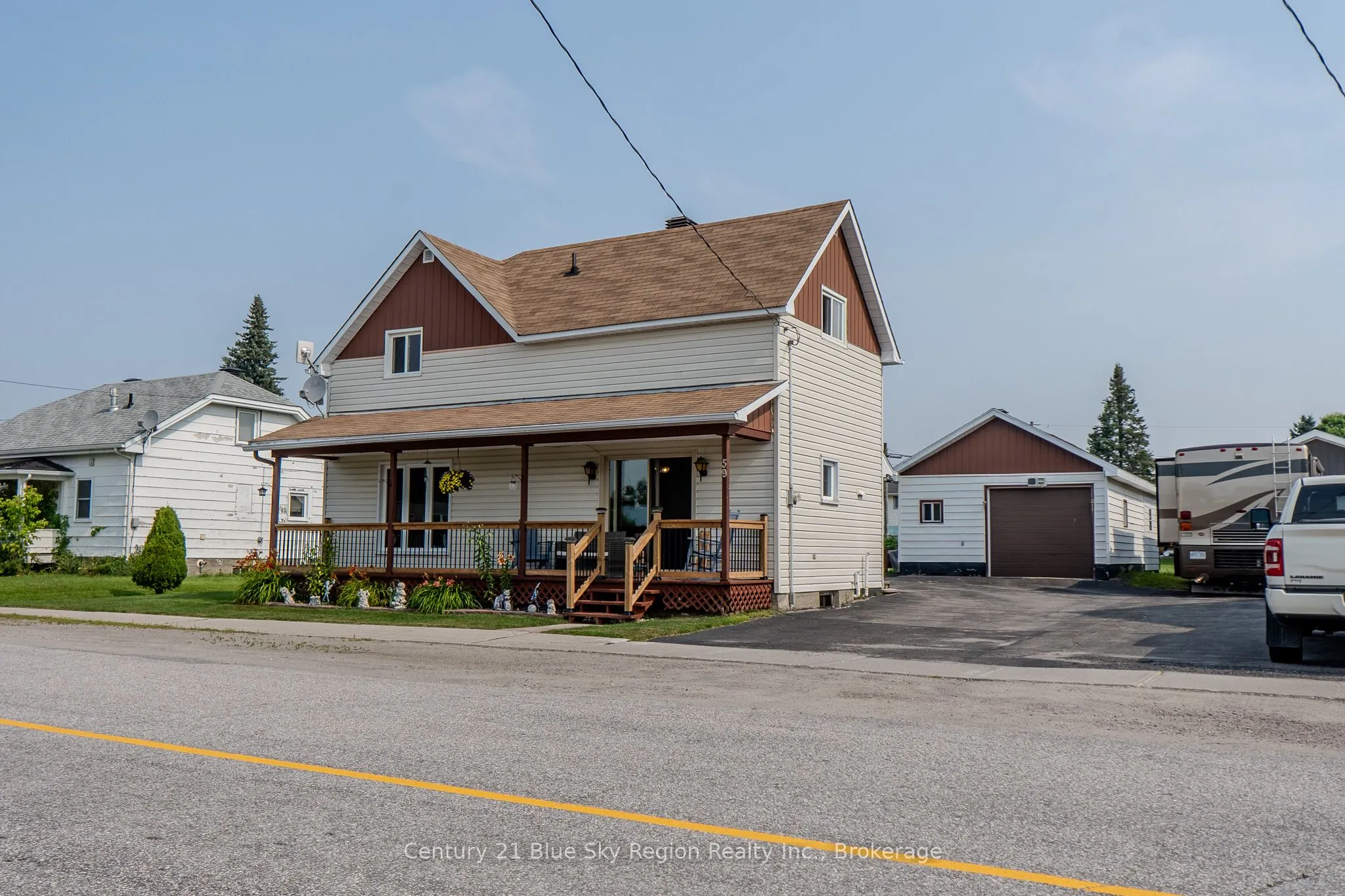 59 Principale Street W