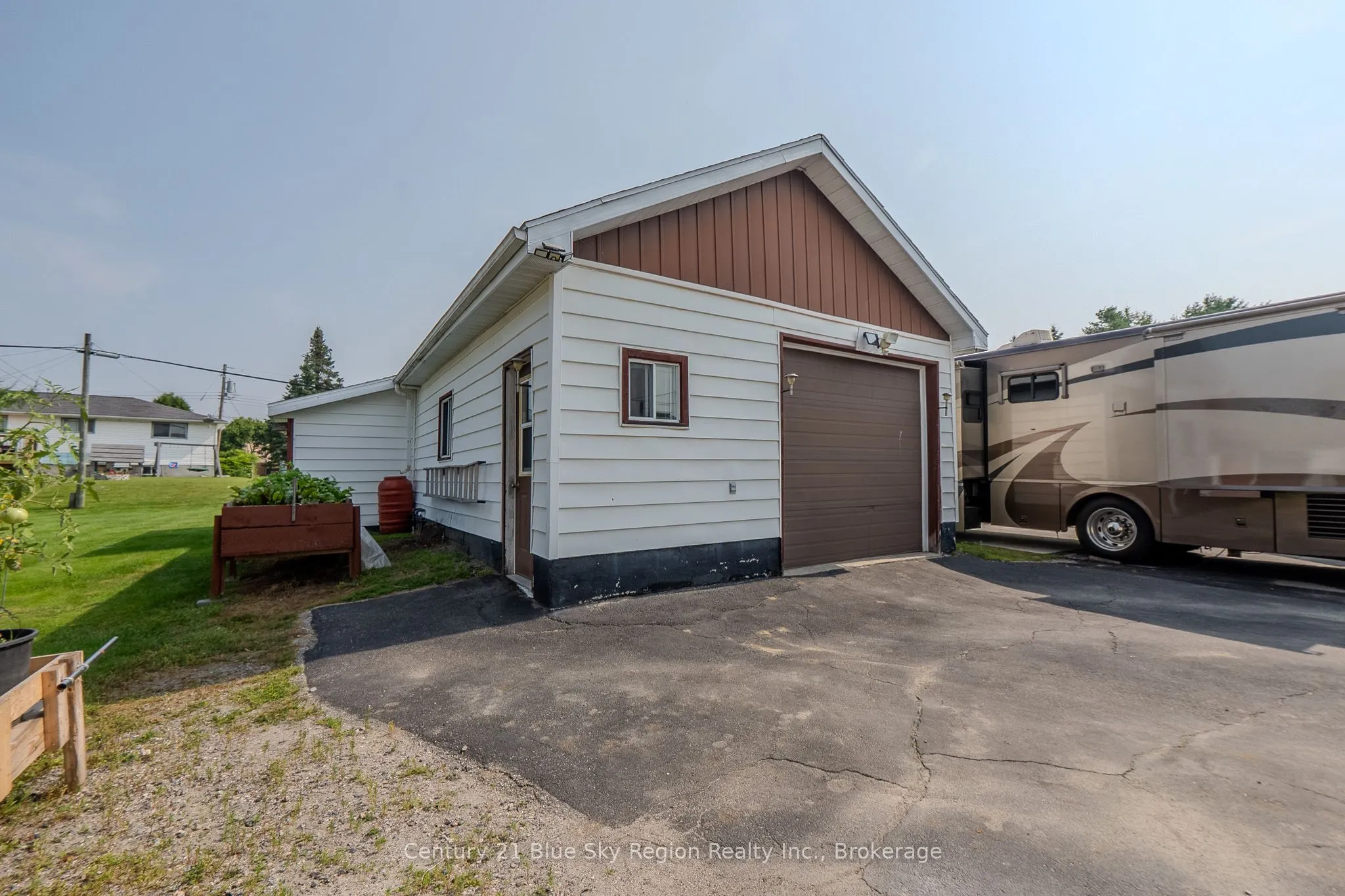 59 Principale Street W