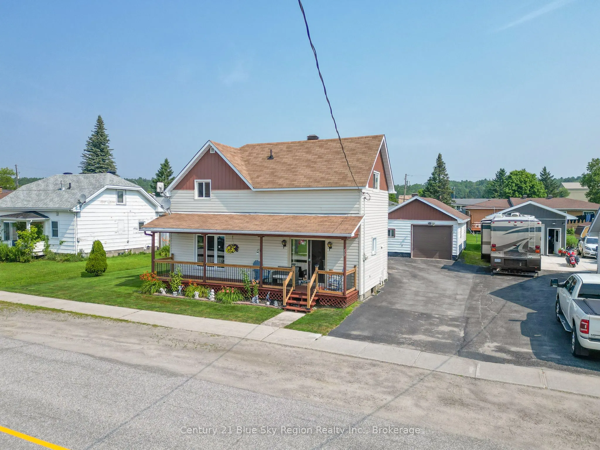 59 Principale Street W