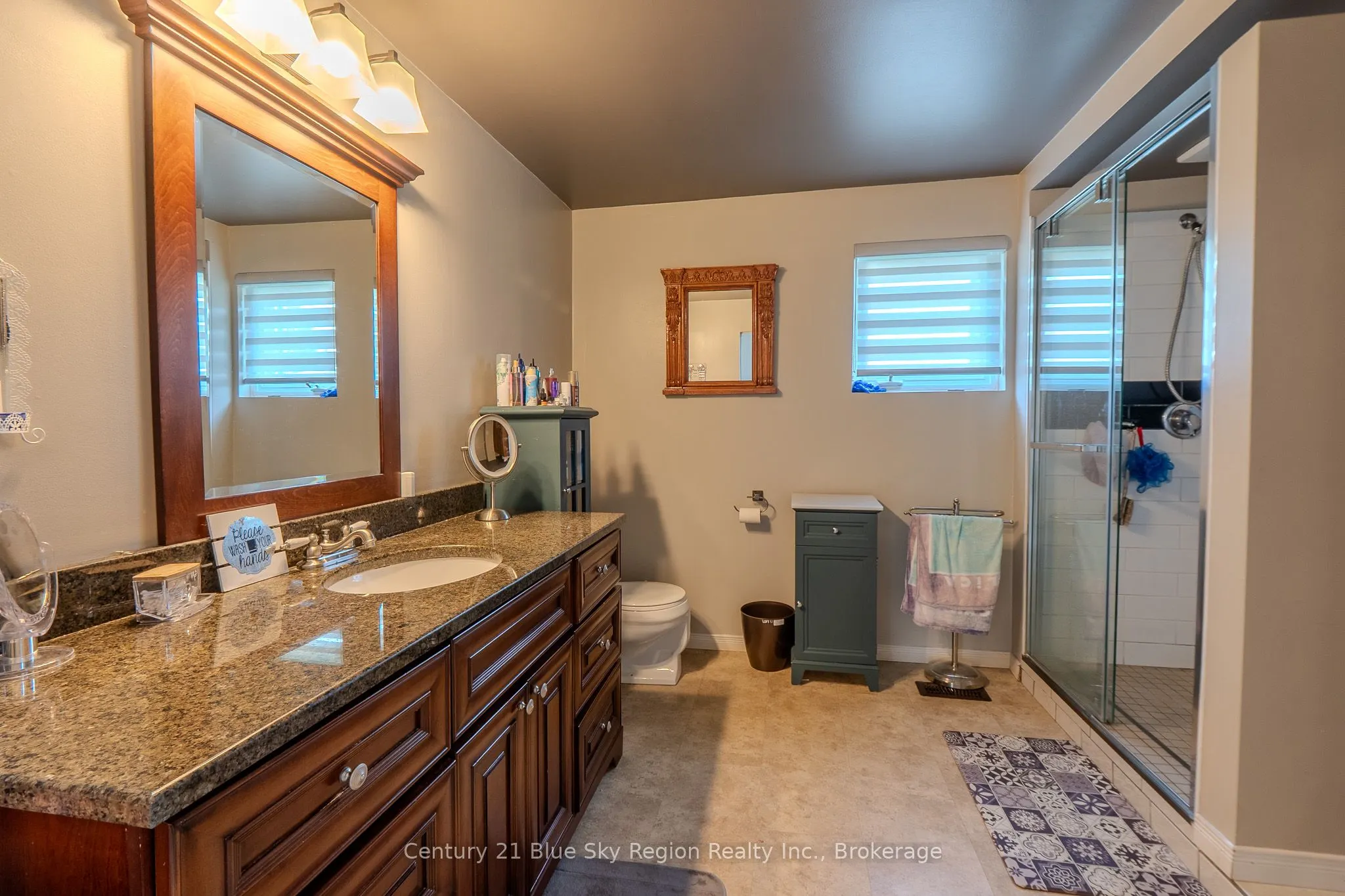 59 Principale Street W