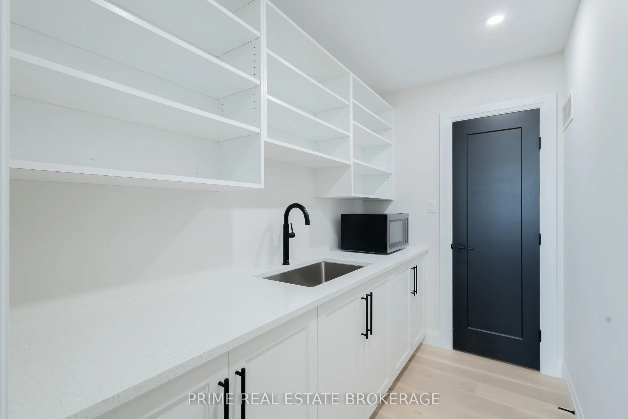 75836 LONDON RR 1 Road