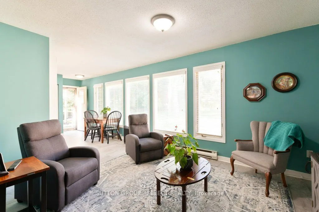 714 Springbank Drive
