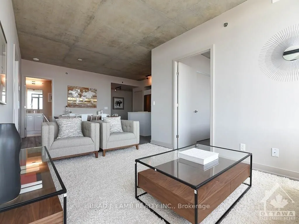 203 CATHERINE Street, #209
