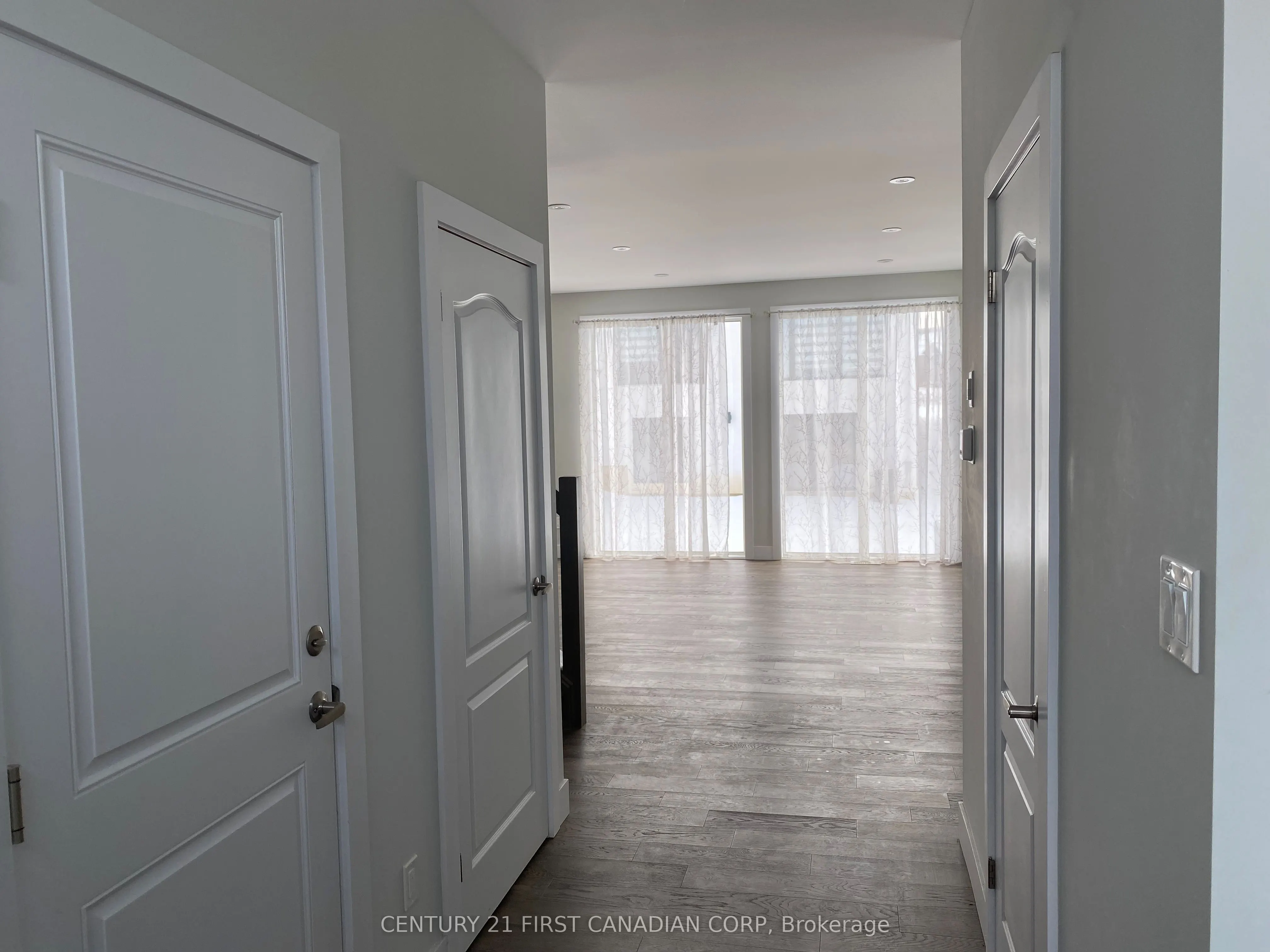 1820 Canvas Way, #11