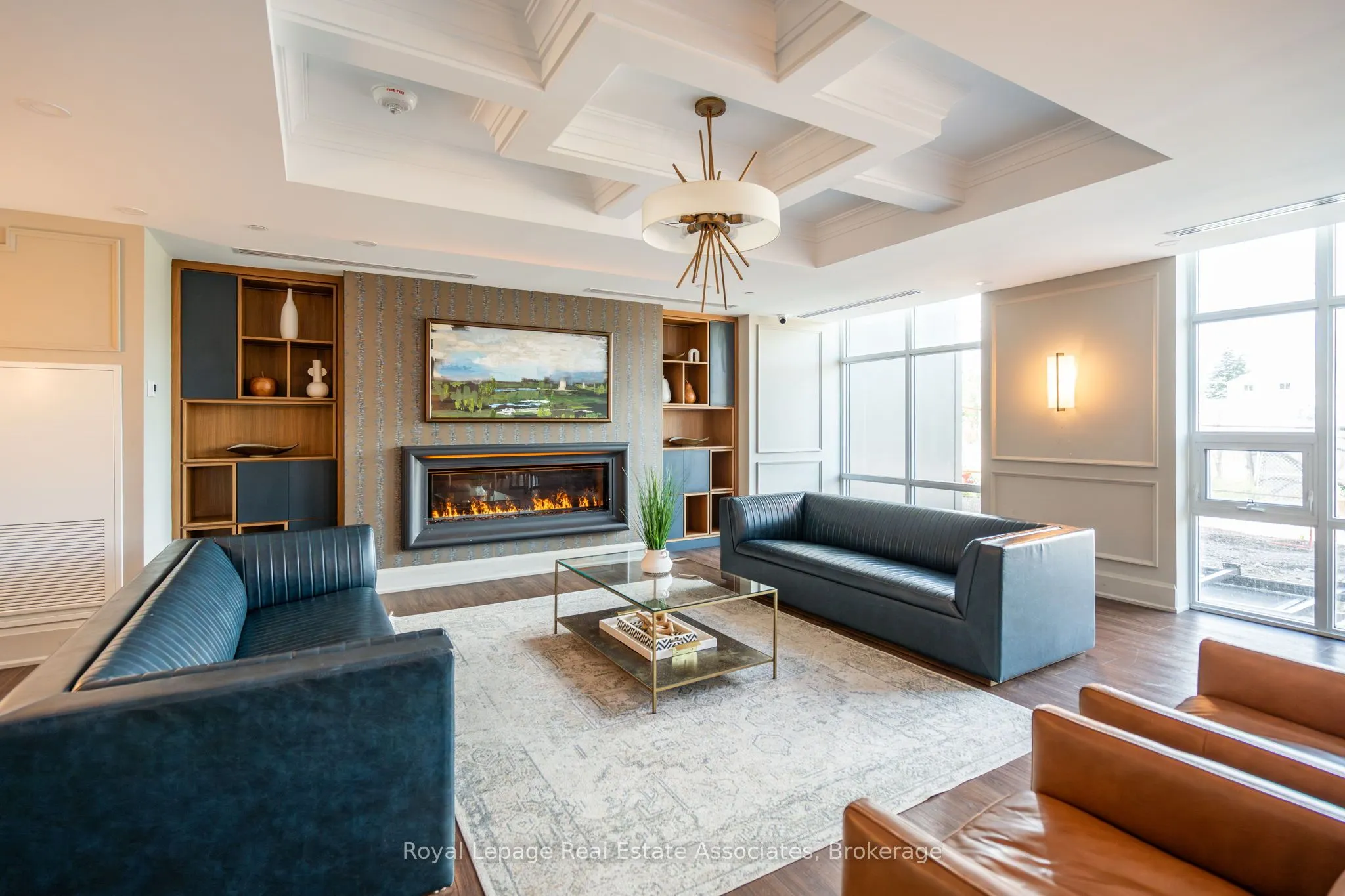 470 Dundas Street E, #706