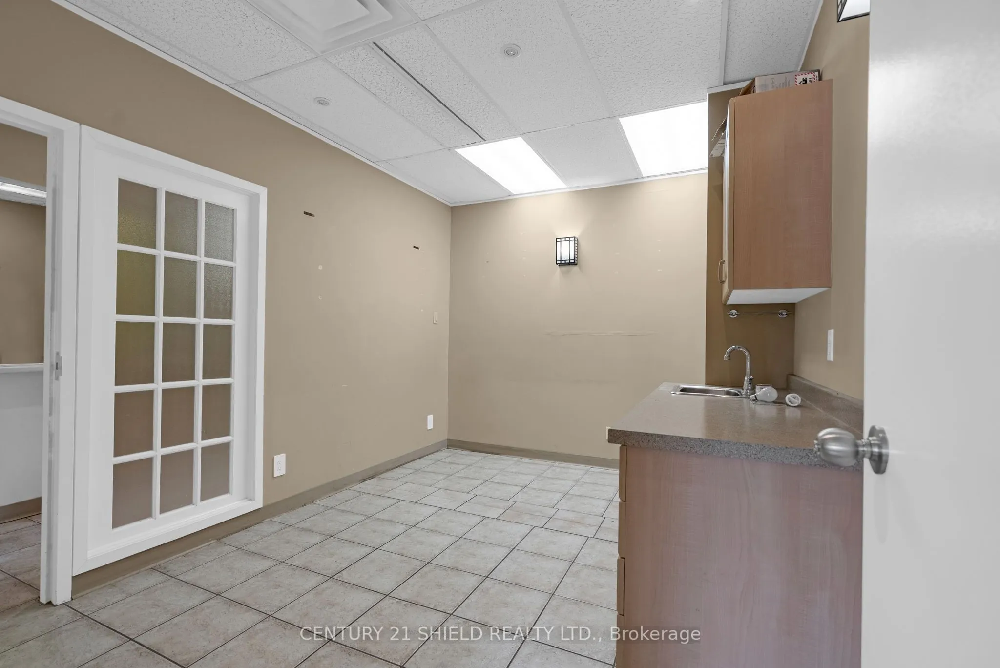 820 McConnell Avenue, #224