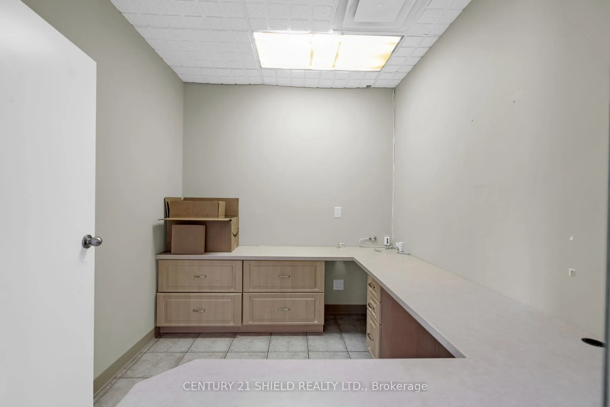 820 McConnell Avenue, #224