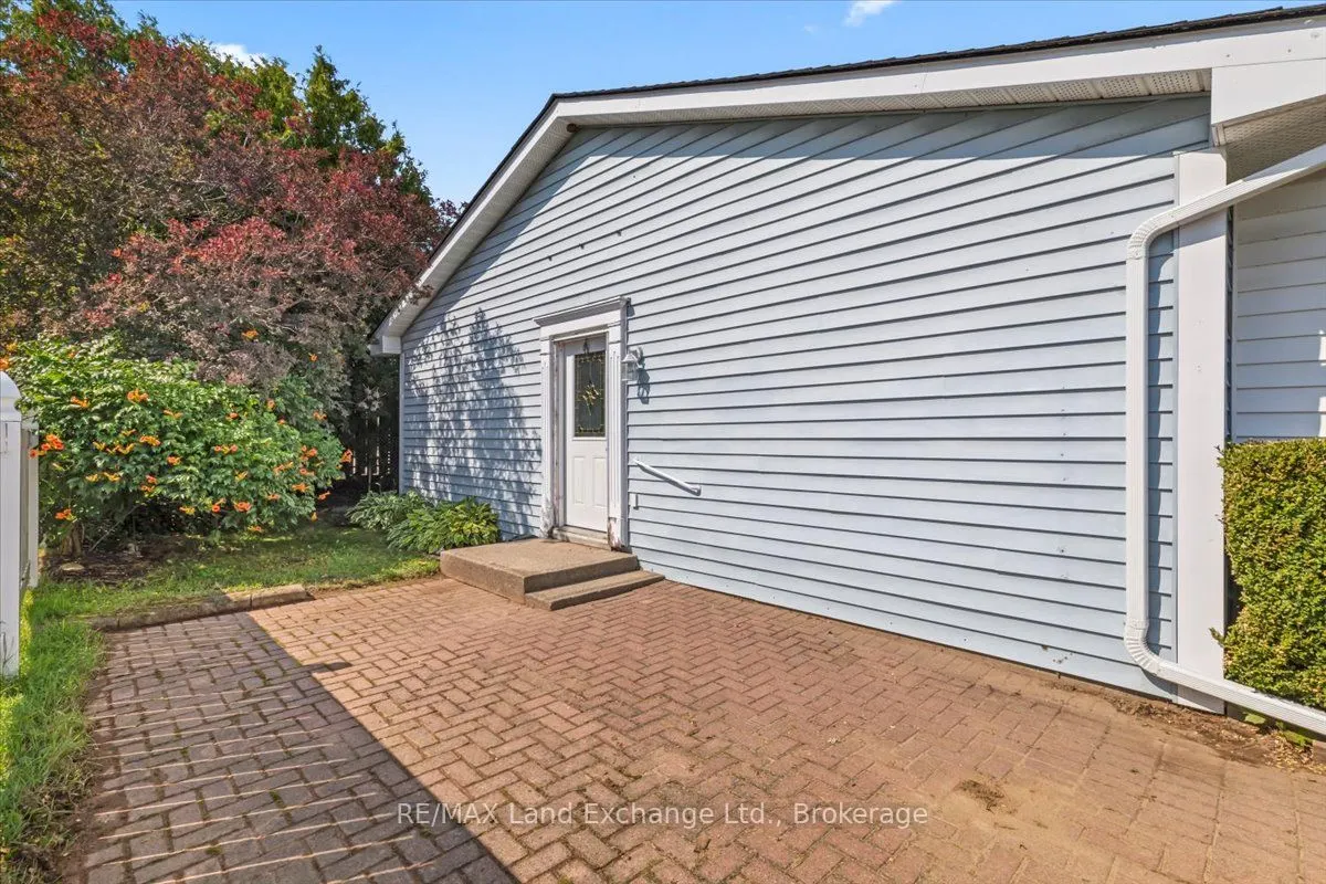 303 Waterloo Street, #55