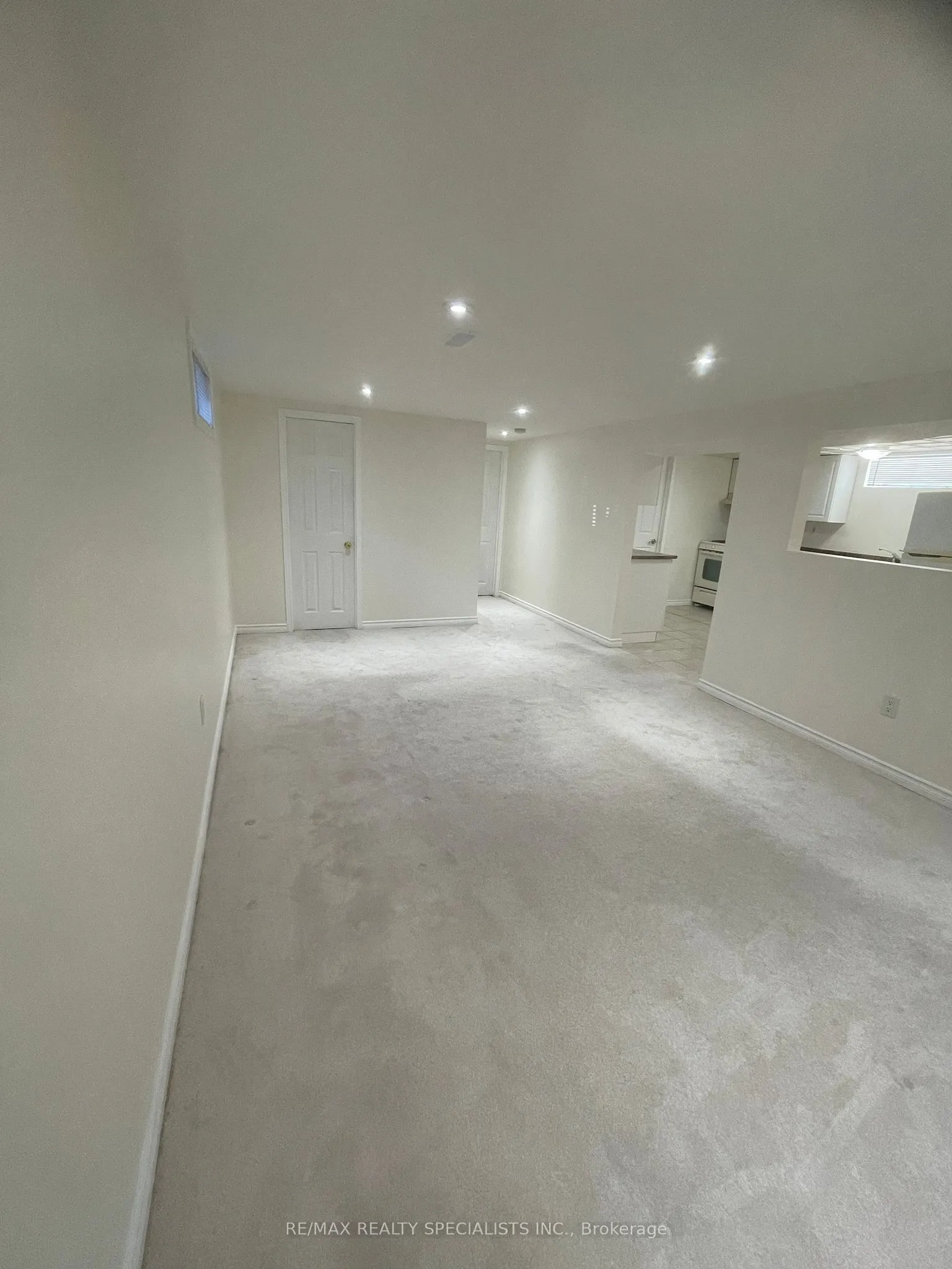 27 Deerborn Drive, #BSMT