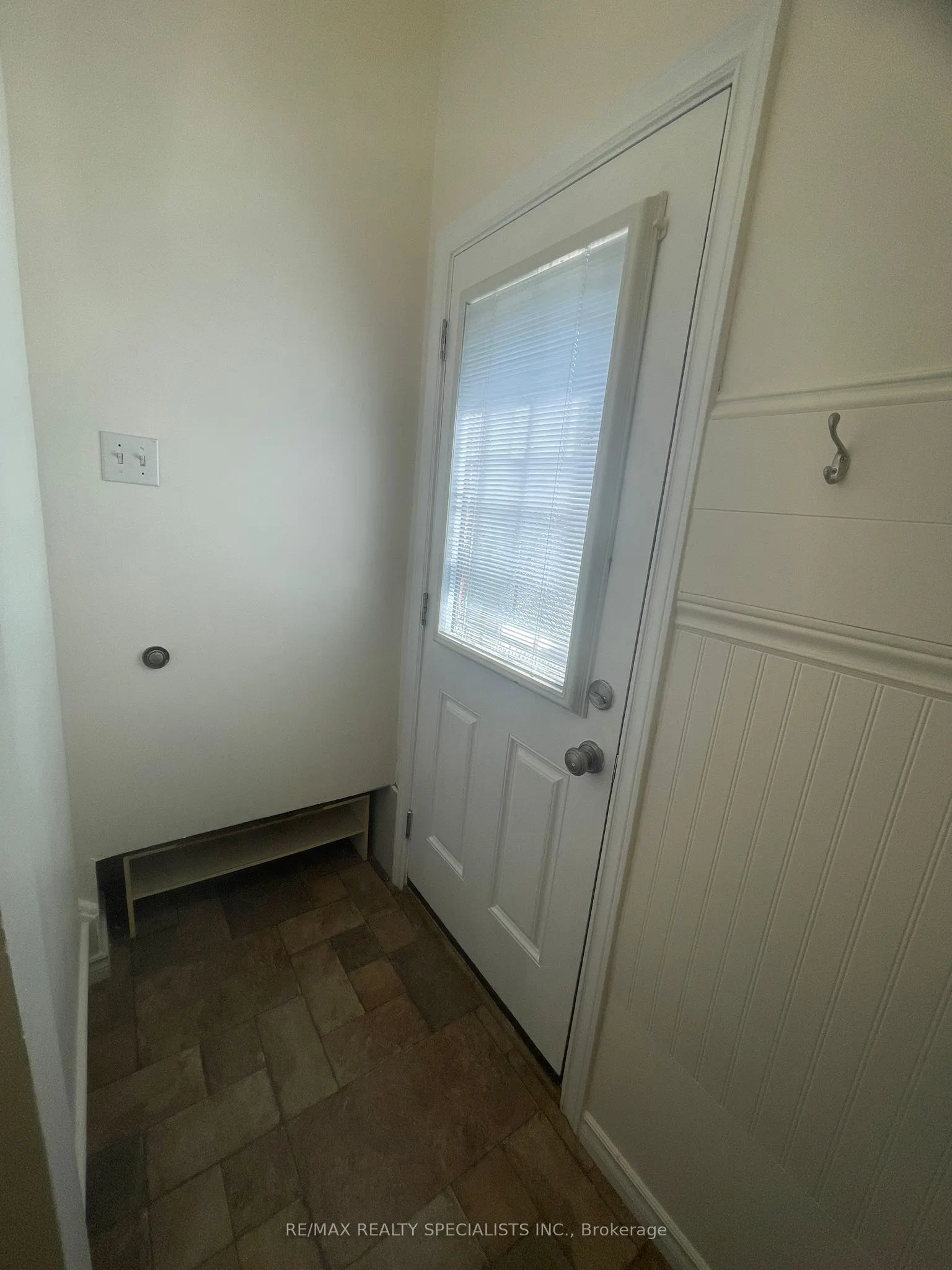 27 Deerborn Drive, #BSMT