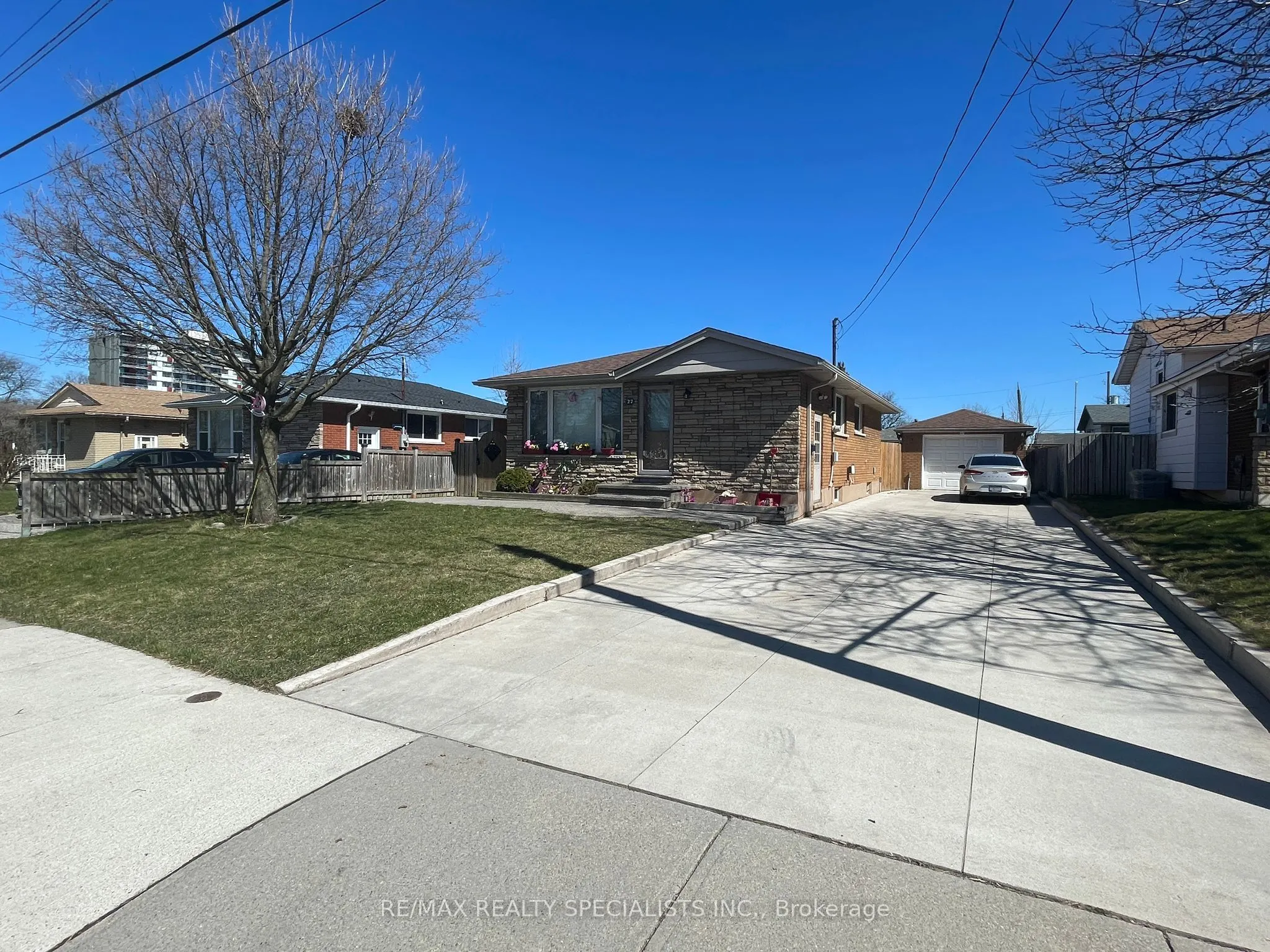 27 Deerborn Drive, #BSMT