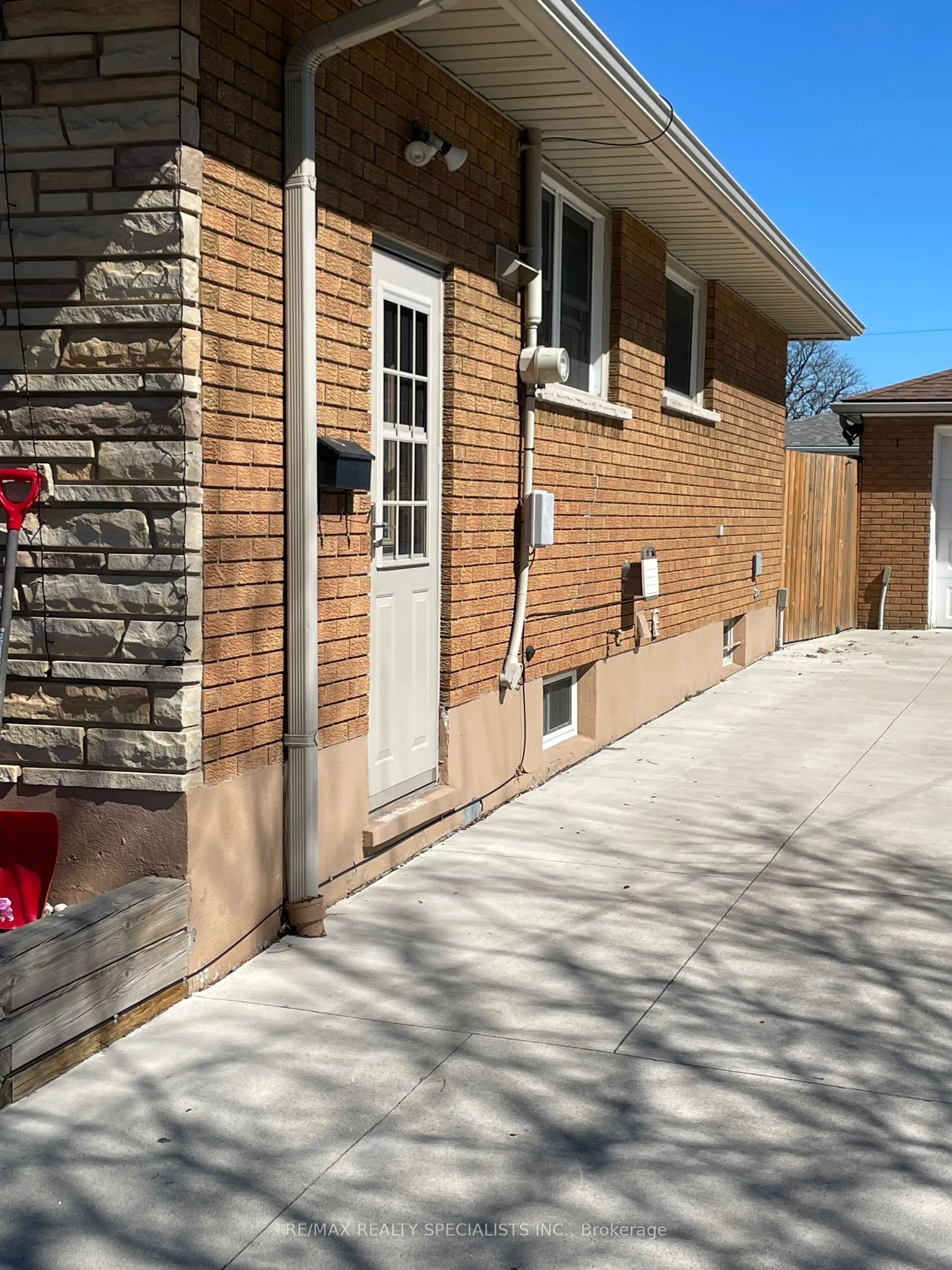 27 Deerborn Drive, #BSMT