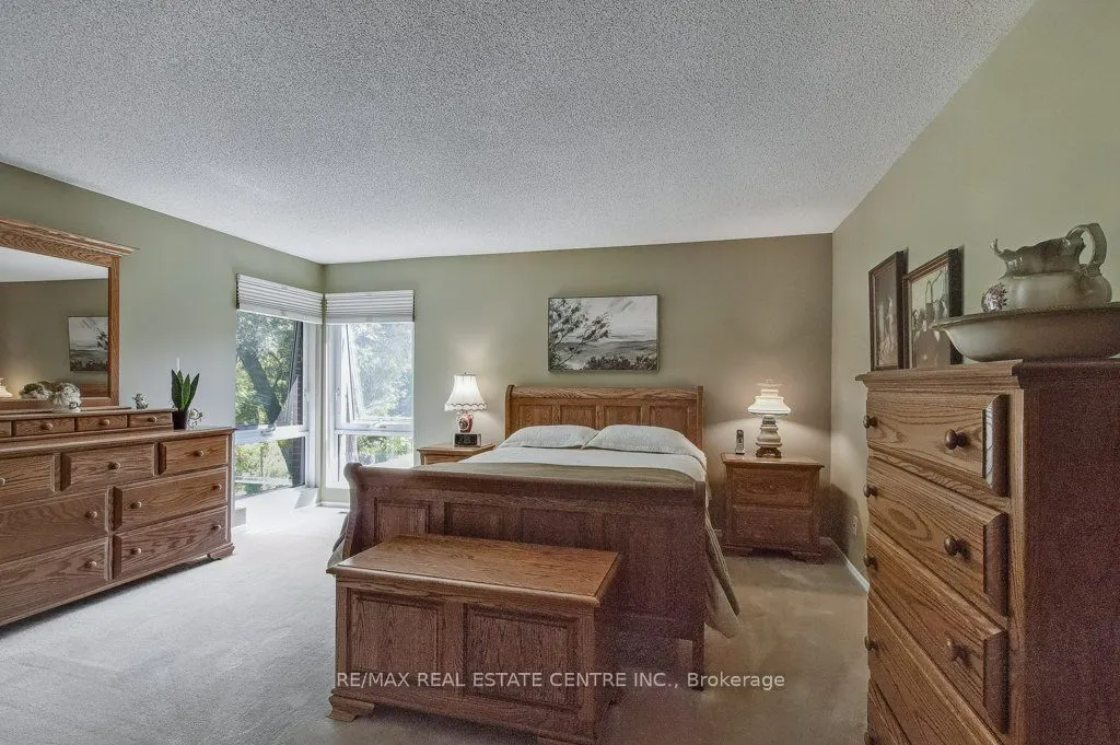 52 Blue Springs Drive, #11