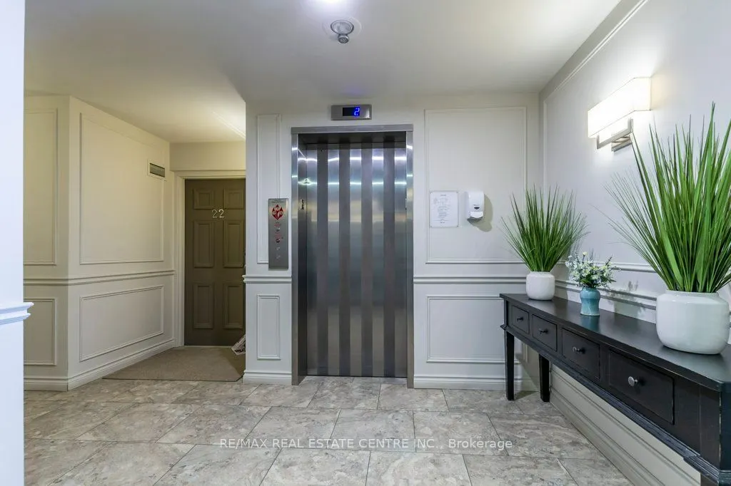 52 Blue Springs Drive, #11