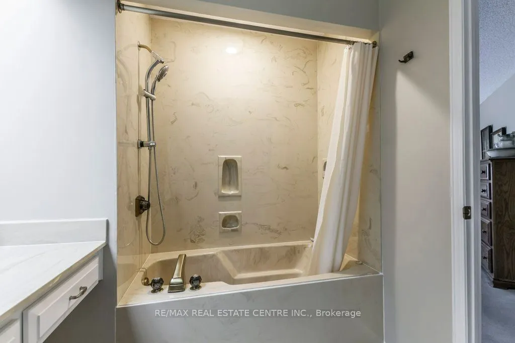 52 Blue Springs Drive, #11