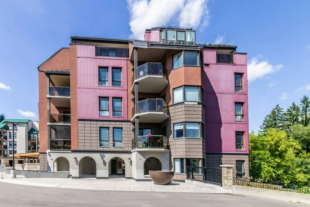 52 Blue Springs Drive, #11