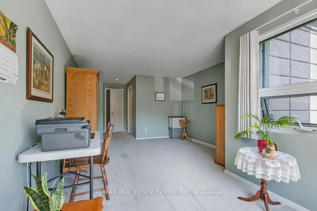 52 Blue Springs Drive, #11