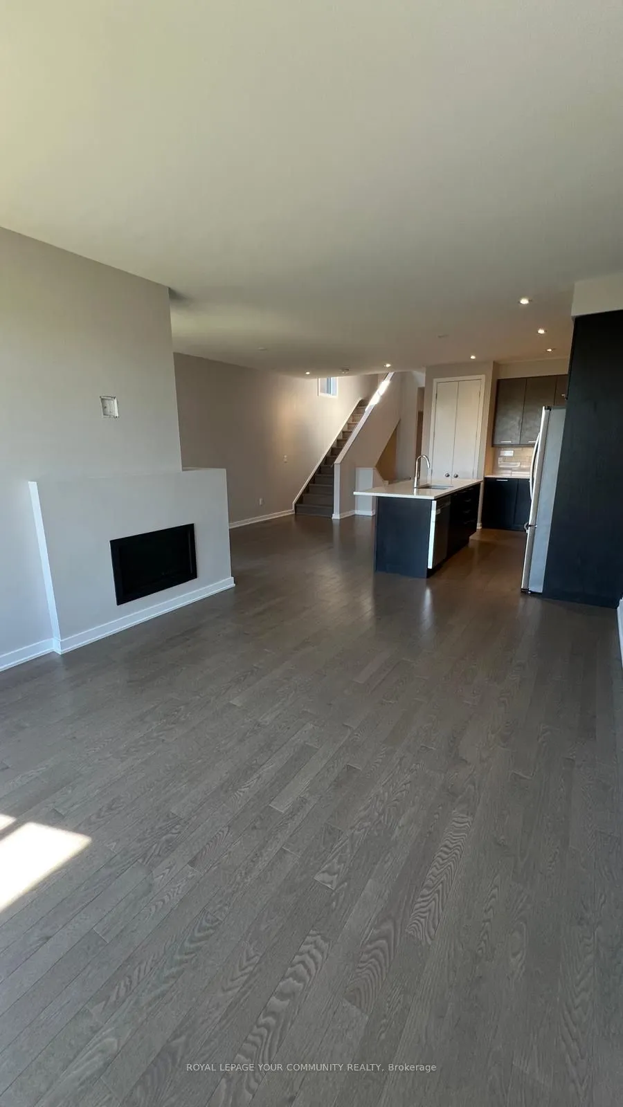 172 Shuttleworth Drive