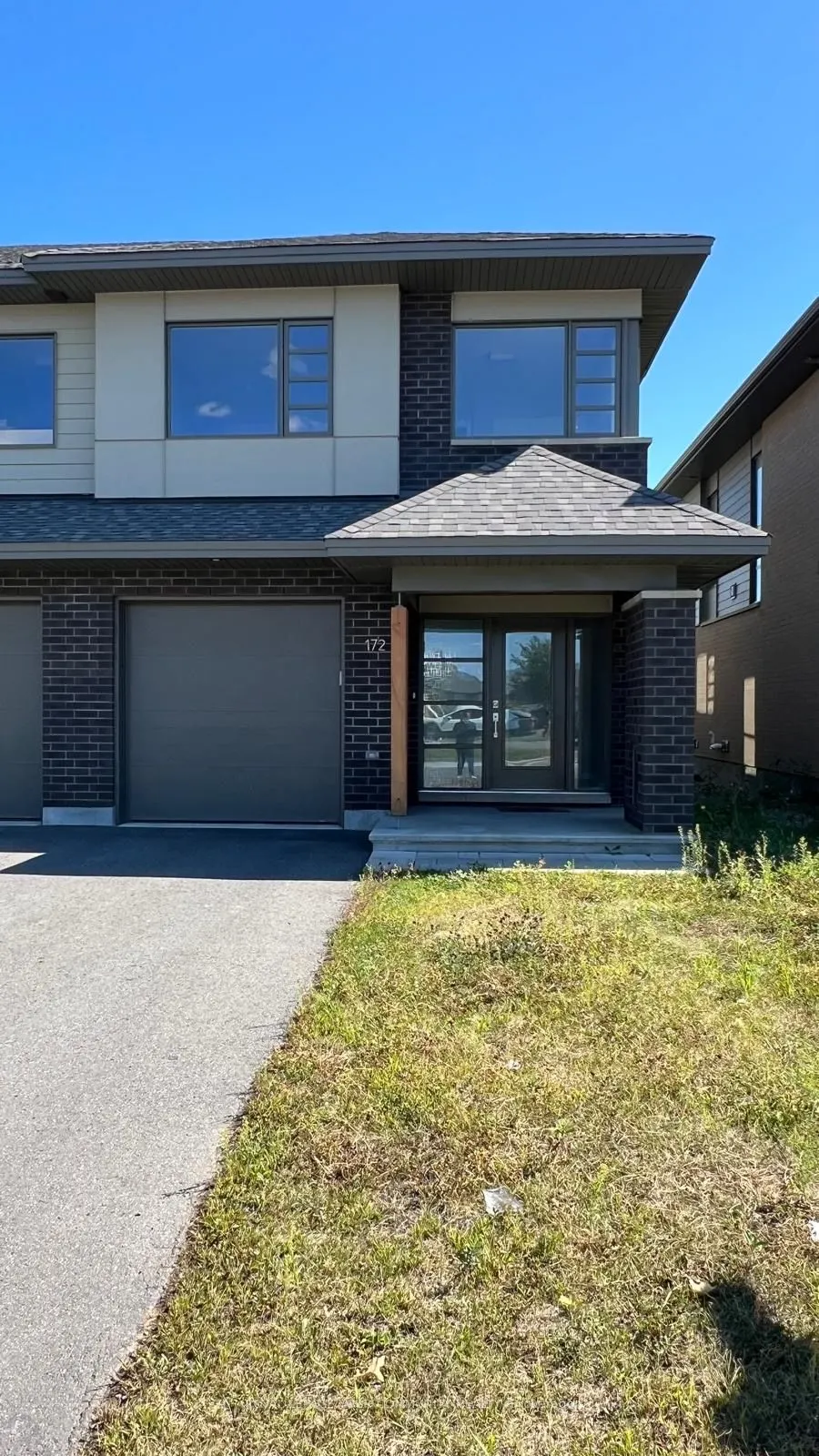 172 Shuttleworth Drive