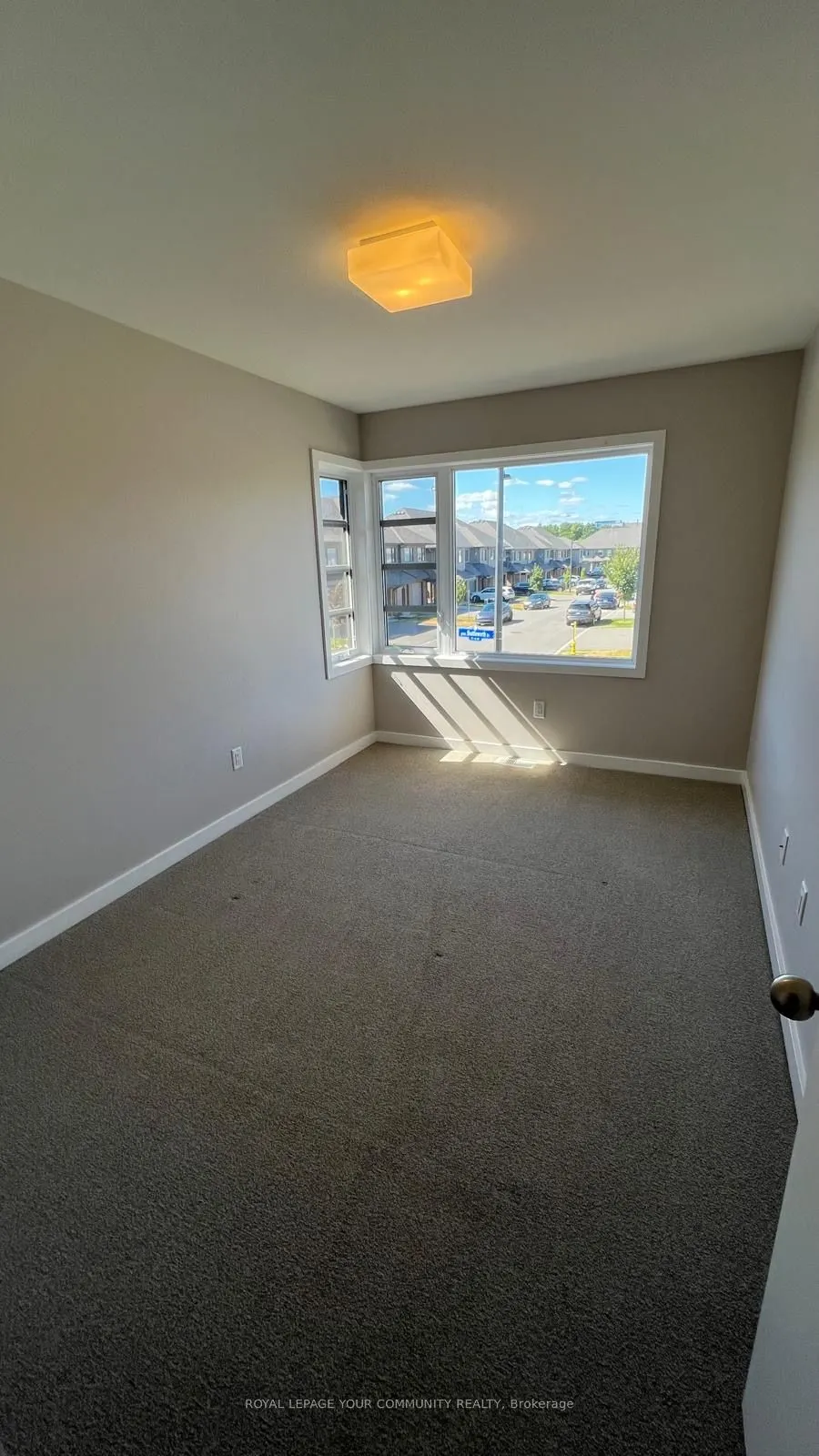 172 Shuttleworth Drive