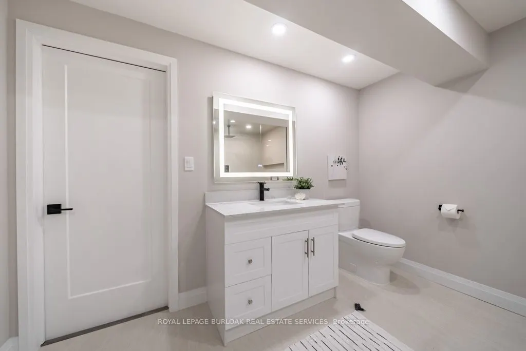 234 Burford-Delhi Townline Road