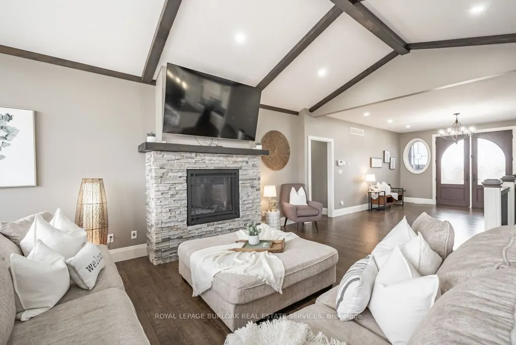 234 Burford-Delhi Townline Road