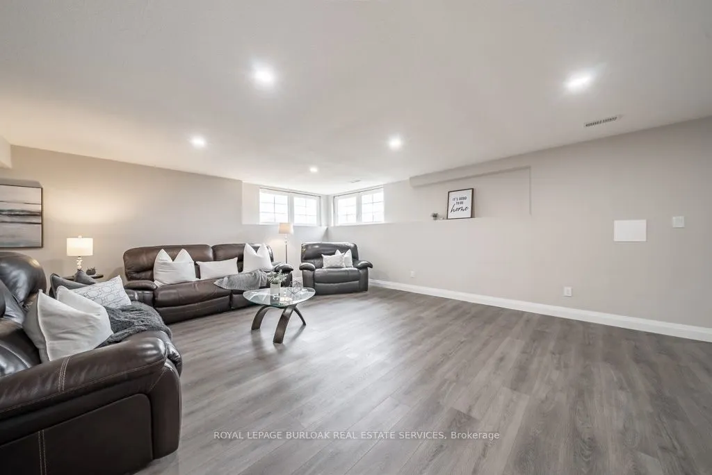 234 Burford-Delhi Townline Road