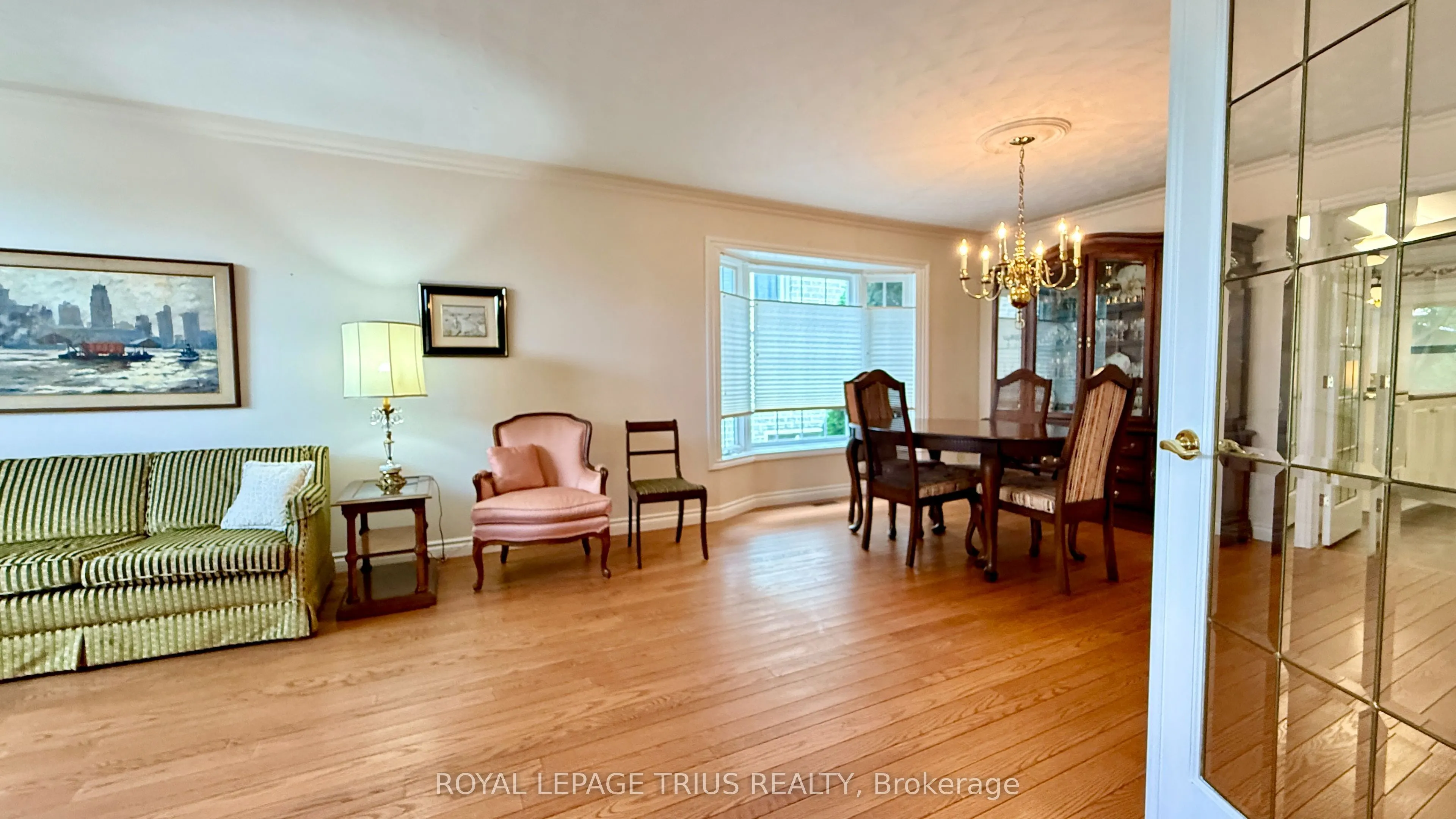 4 Orchard Crescent