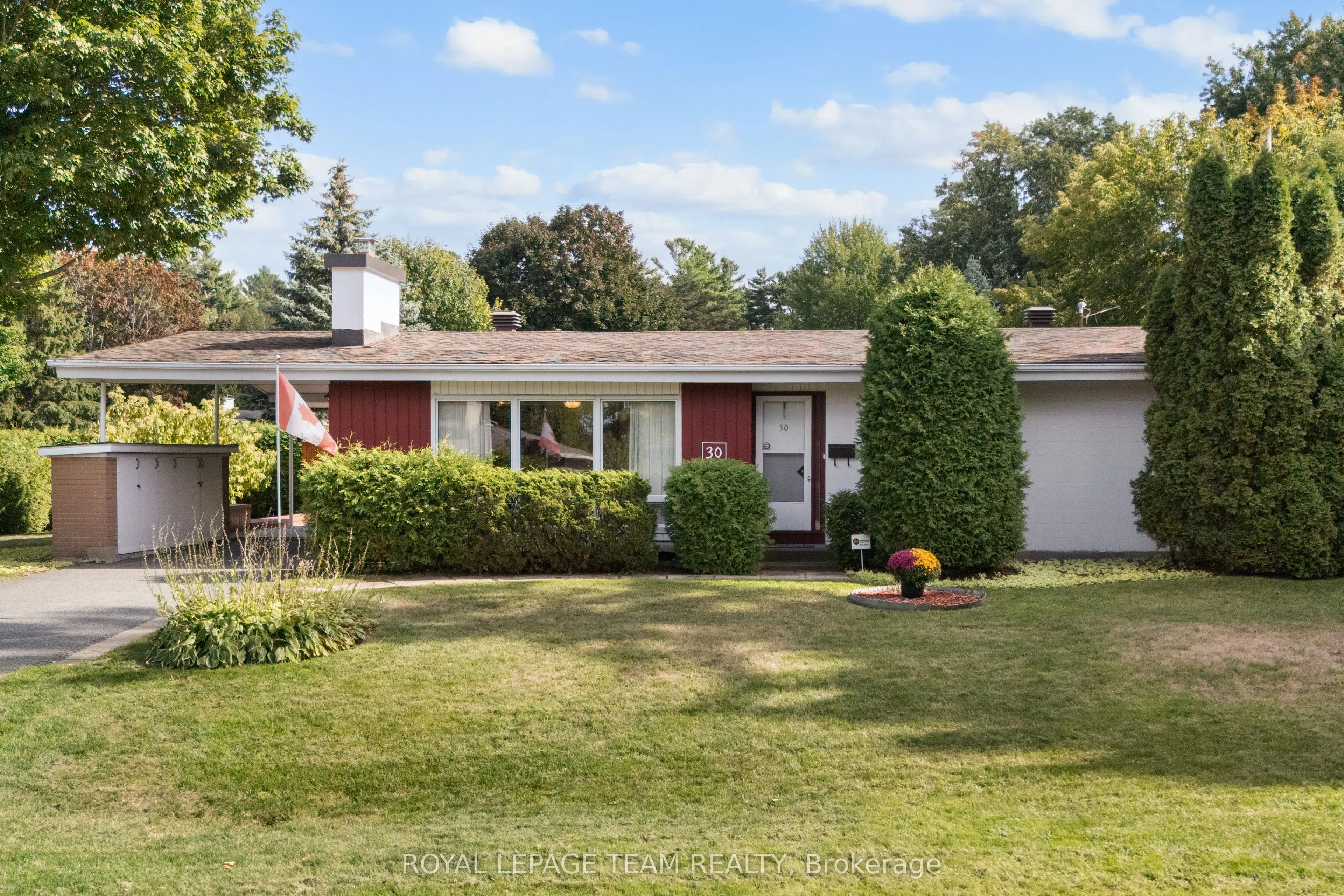 30 Ellery Crescent