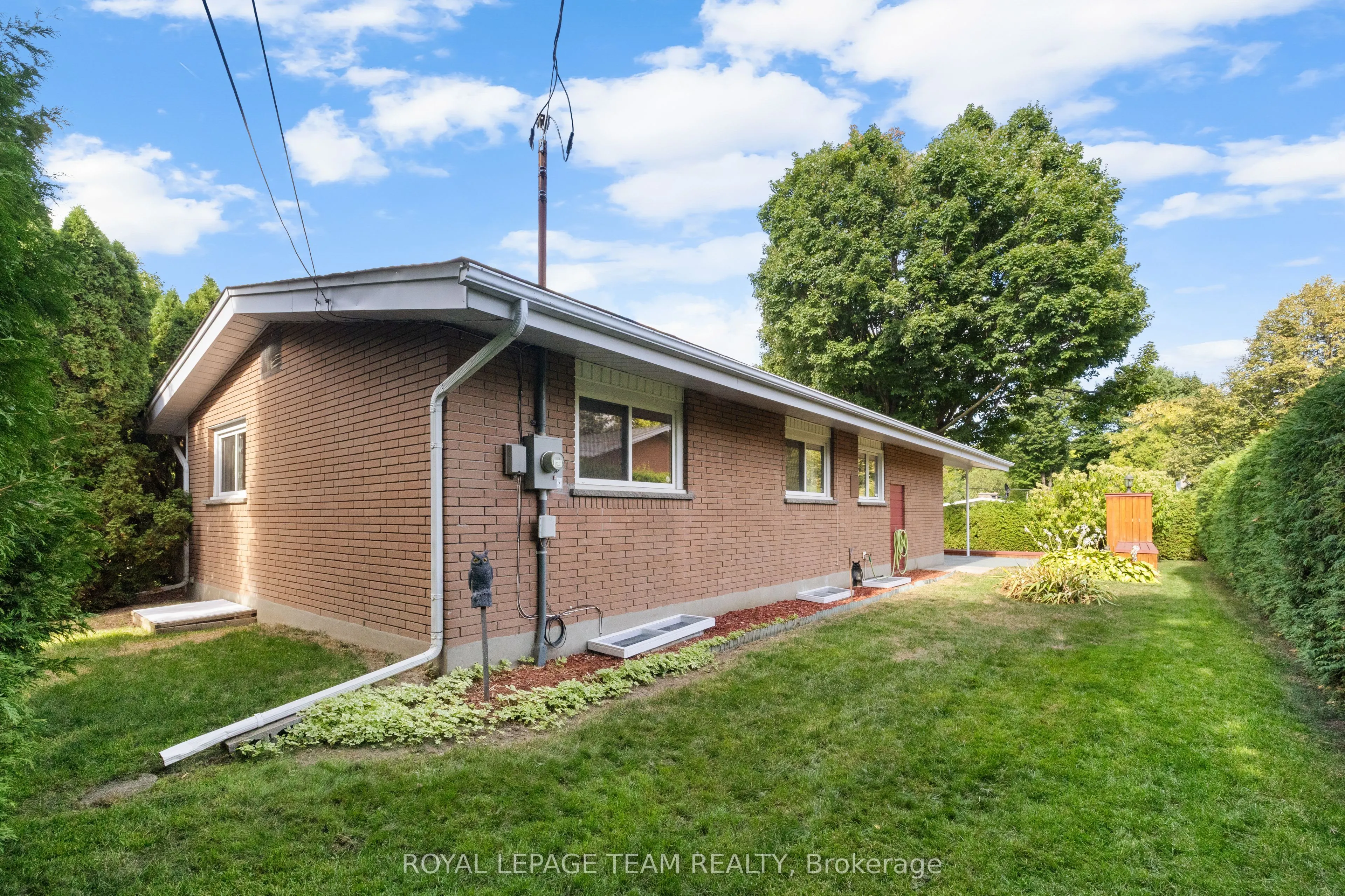 30 Ellery Crescent