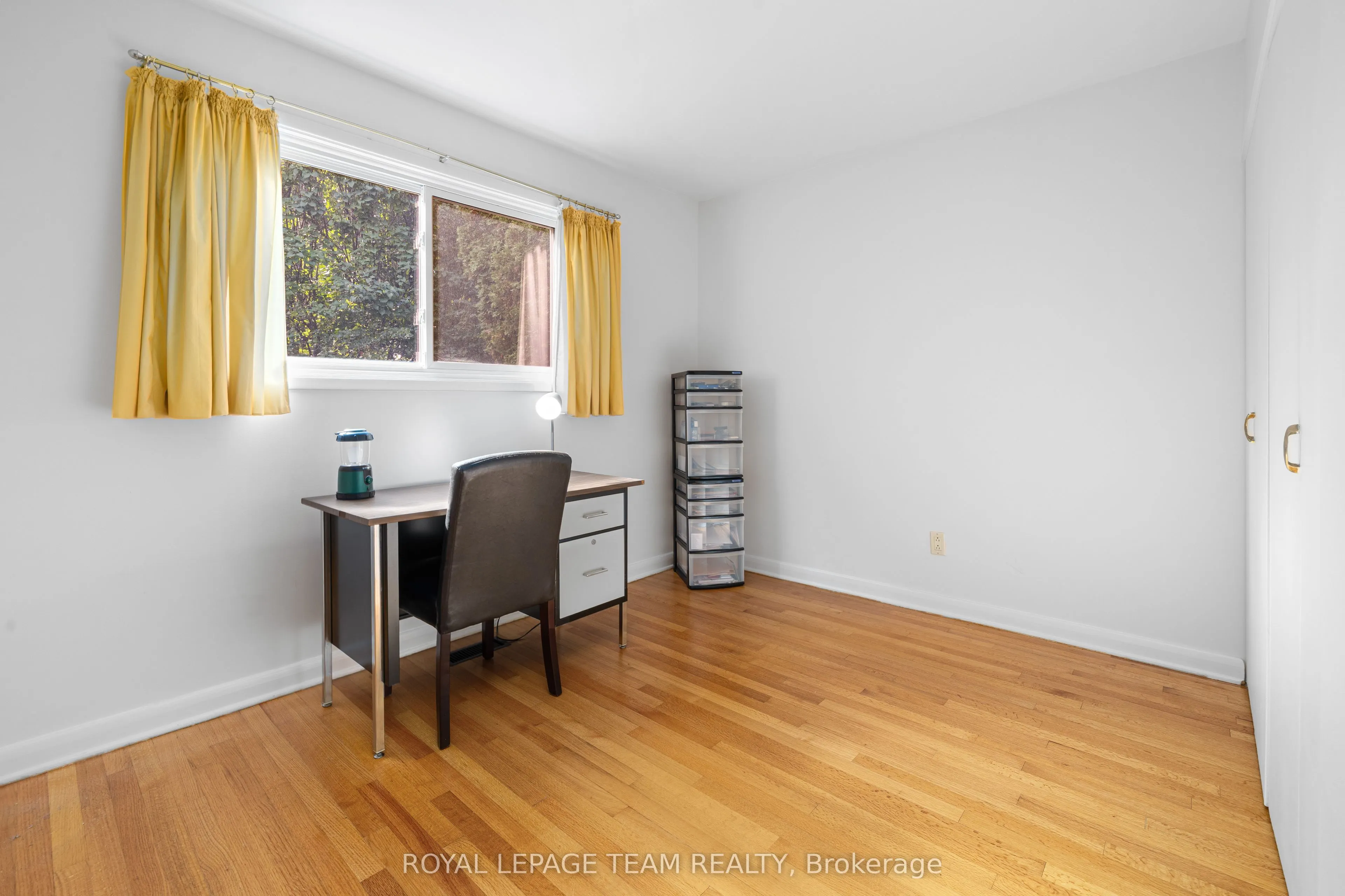 30 Ellery Crescent