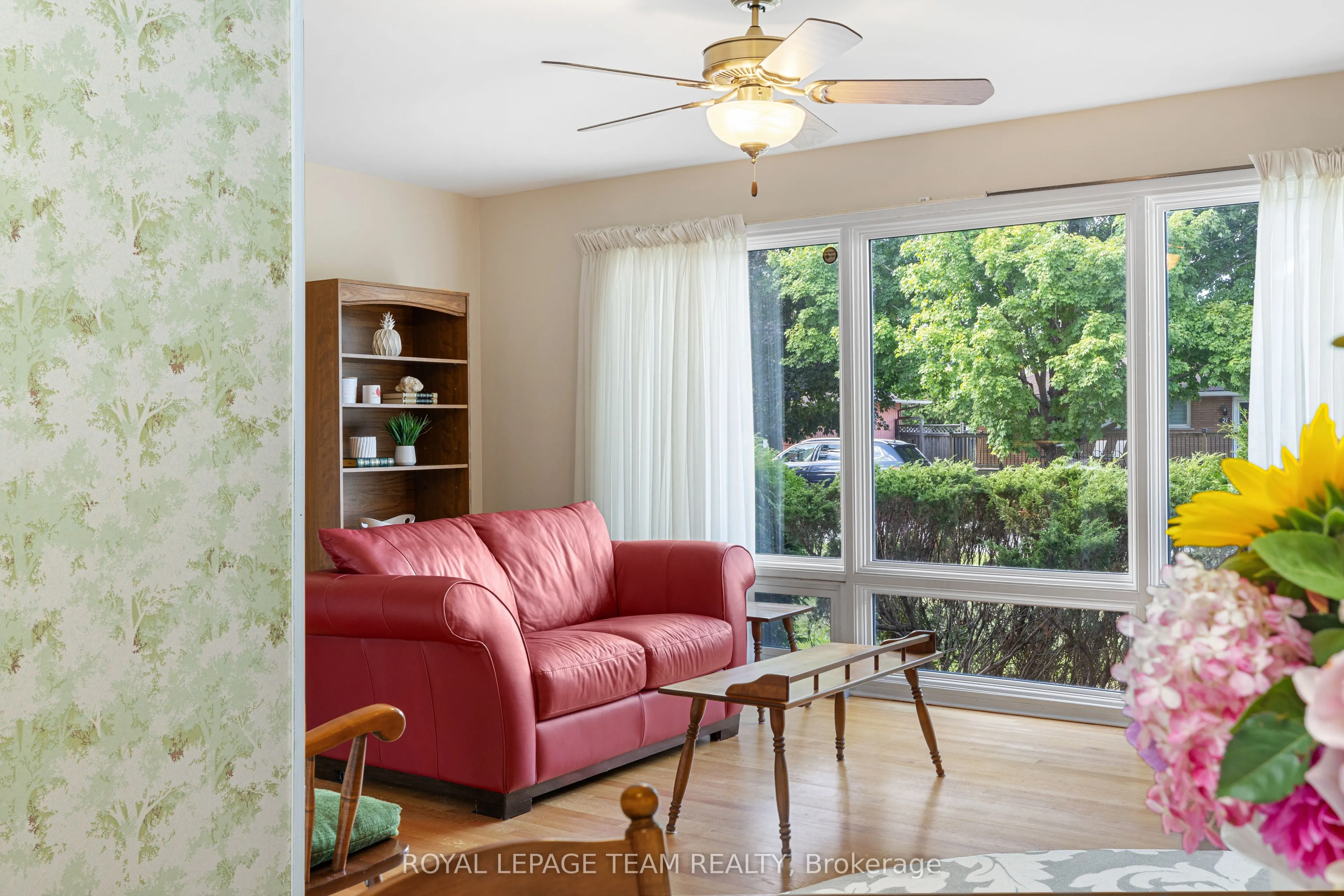 30 Ellery Crescent
