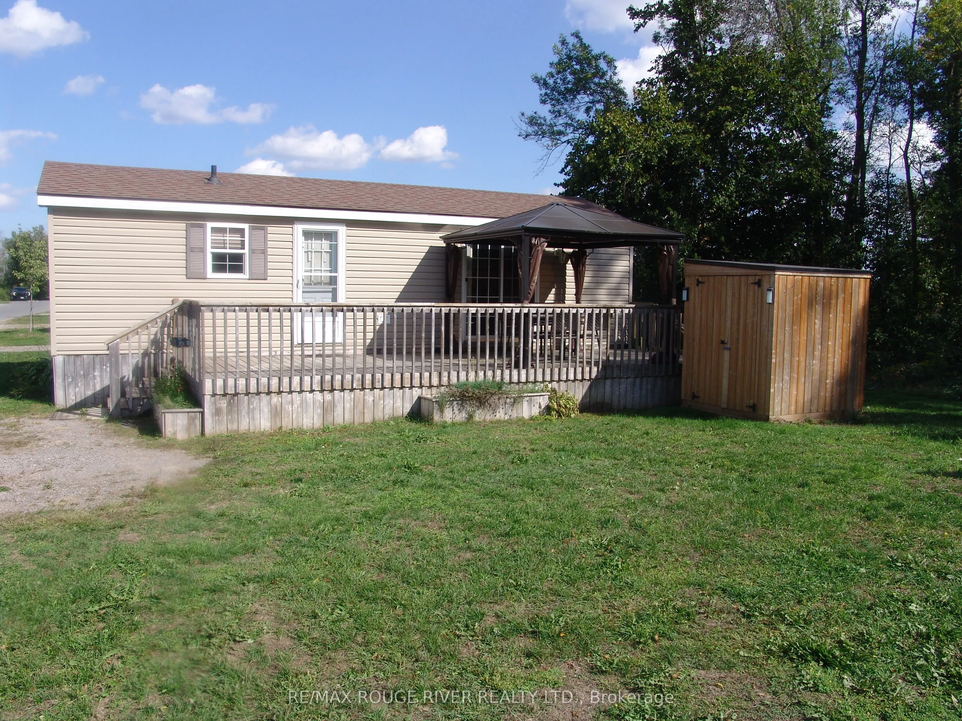 1235 Villiers Line