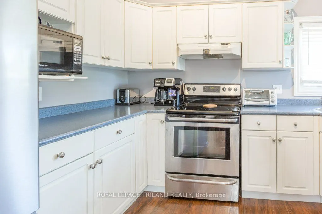 28 Schreyer Drive