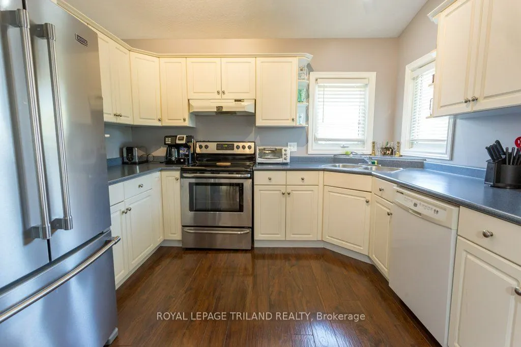 28 Schreyer Drive