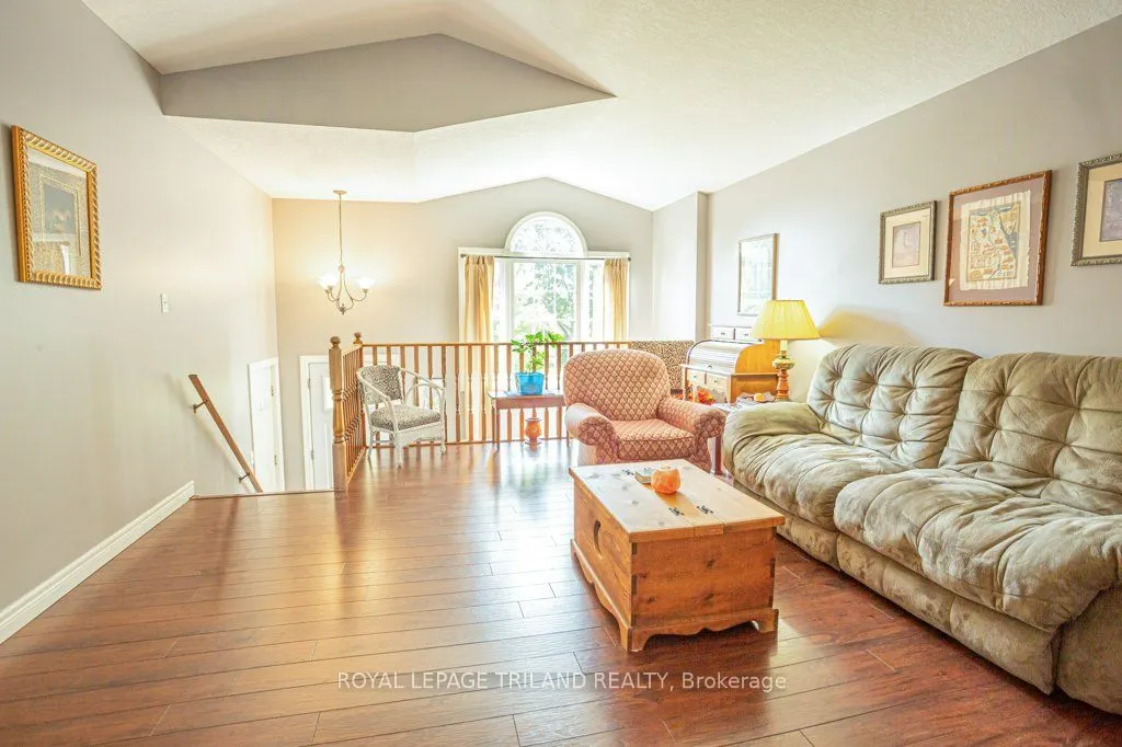 28 Schreyer Drive